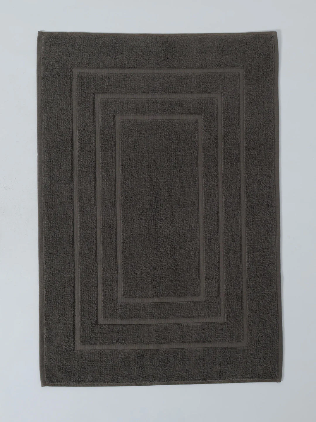 1070GSM Royal Plush Bath Mat  - Charcoal - Image 3