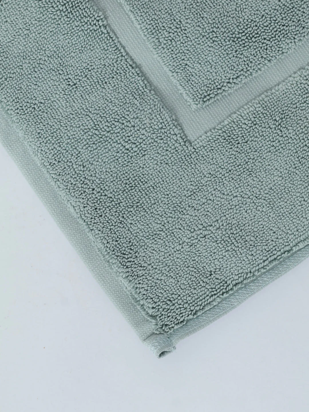 1070GSM Royal Plush Bath Mat  - Duck Egg - Image 4