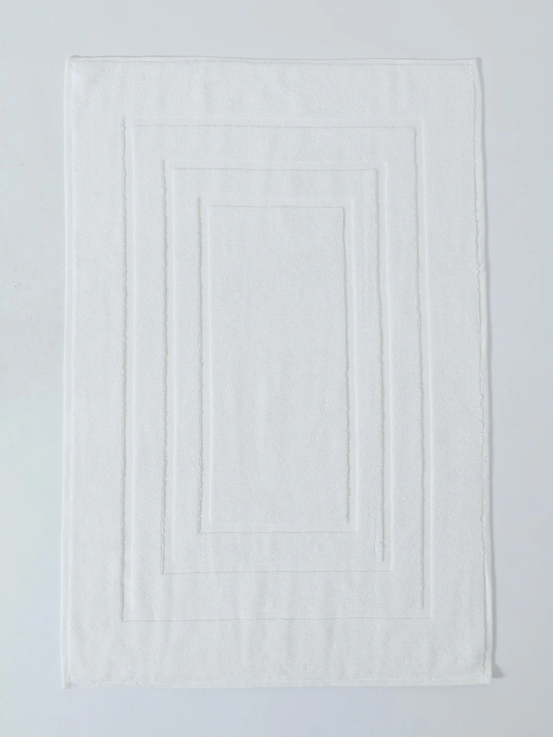 1070GSM Royal Plush Bath Mat  - White - Image 3