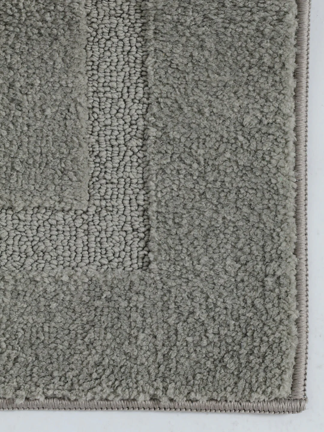 1400GSM Tufted Border Runner Bath Mat - Image 4