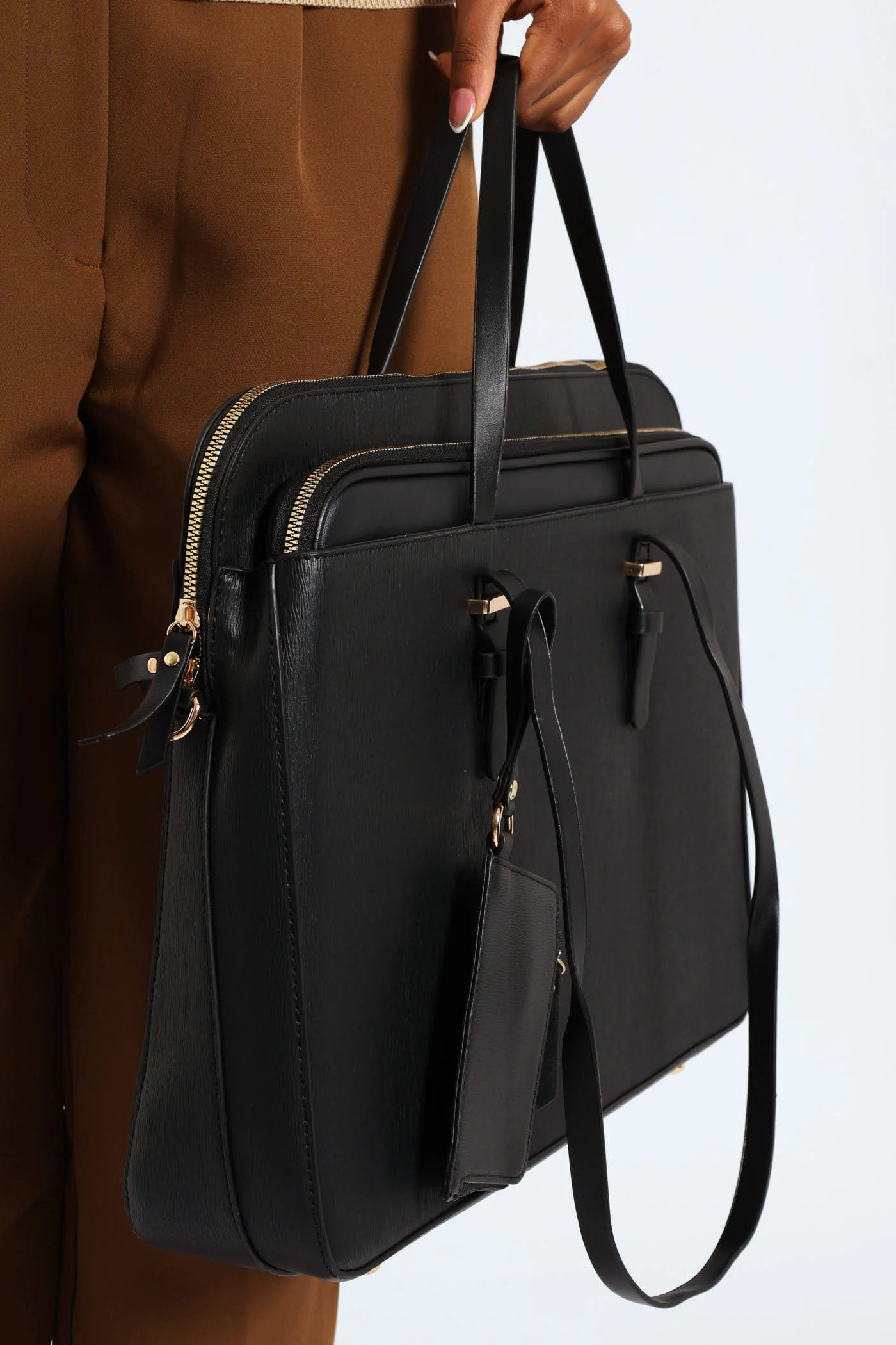 15" Embossed Laptop Bag - Black - Image 5