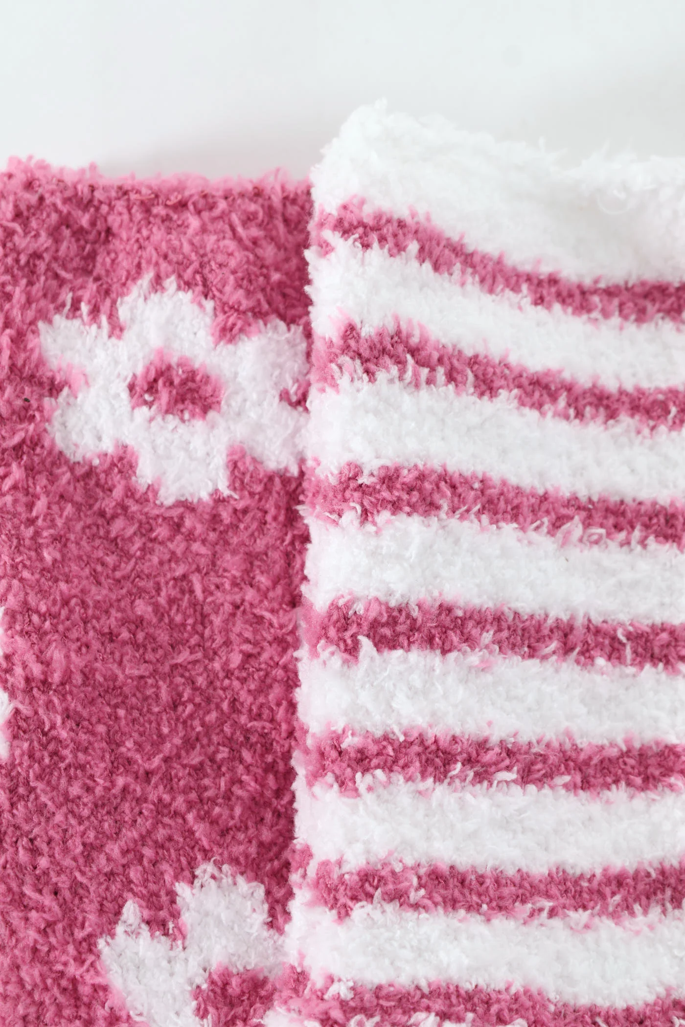 2 Pack Daisies Cosy Socks - Dusty Pink - Image 3
