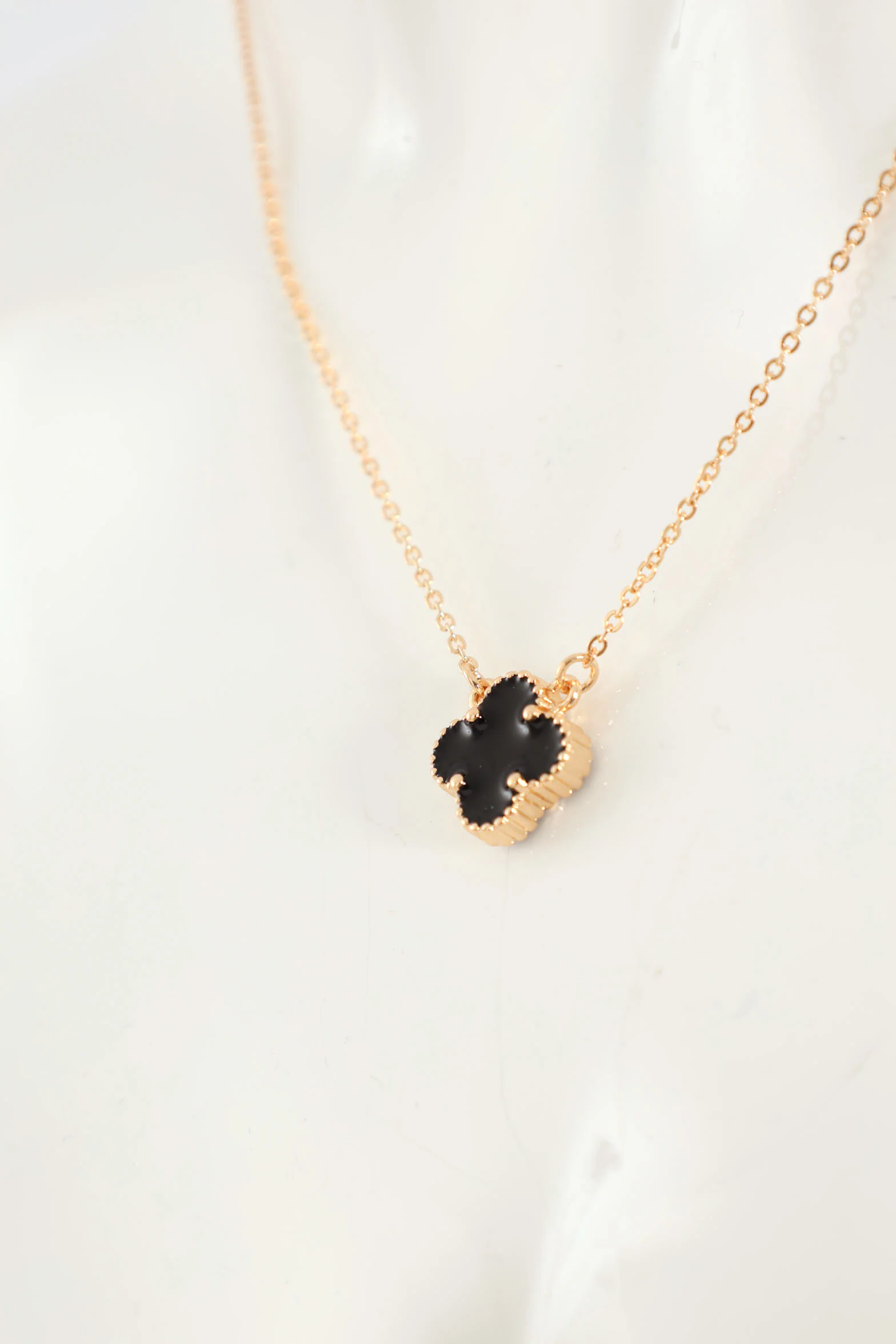 2 Pack Enamel Clover Stud & Pendant Necklace - Gold/Black - Image 3