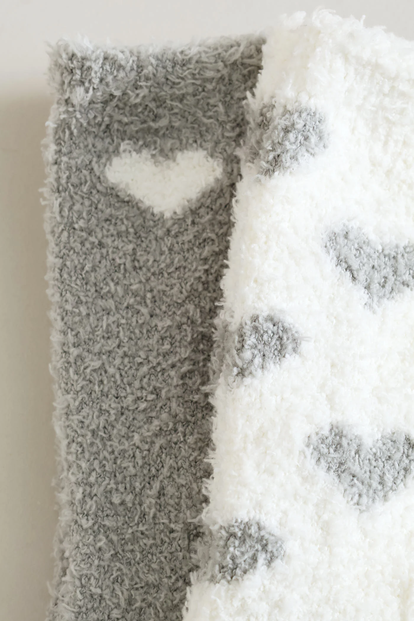 2 Pack Hearts Cosy Socks - White/Grey - Image 2