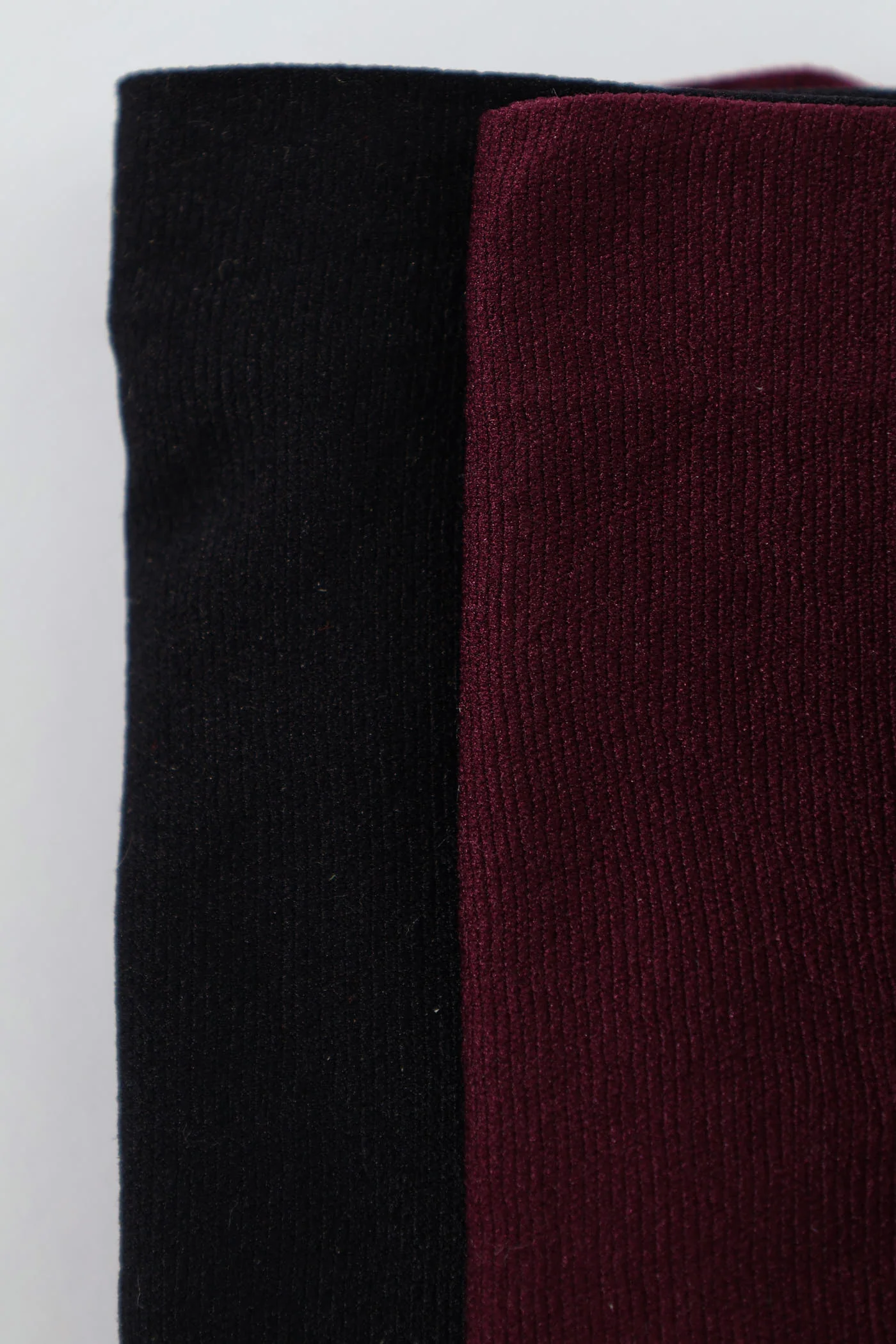 2 Pack Opaque Stockings - Black/Red - Image 2