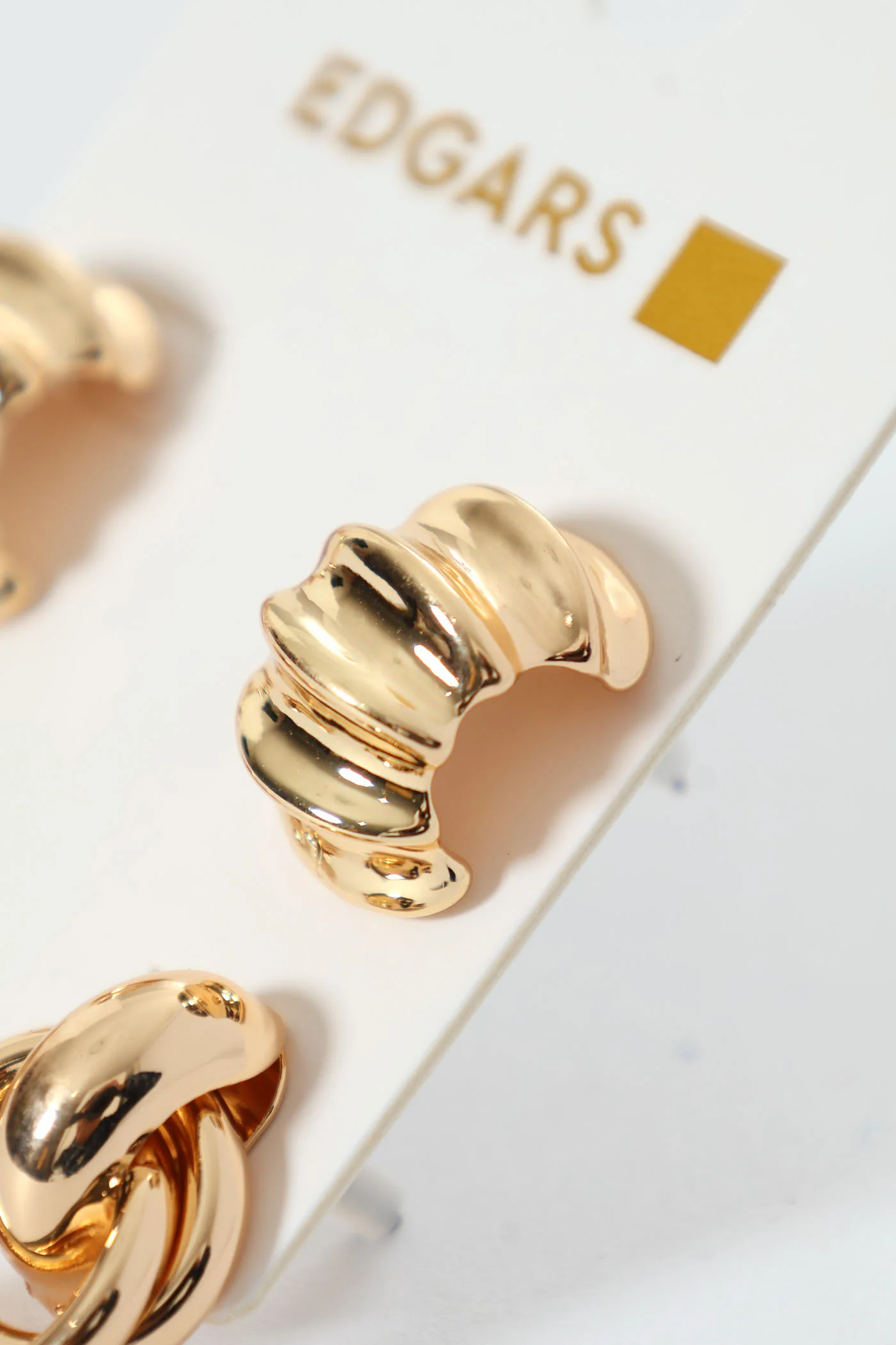 2 Pack Small Rigid Hoop & Doorknocker Earrings - Gold - Image 3