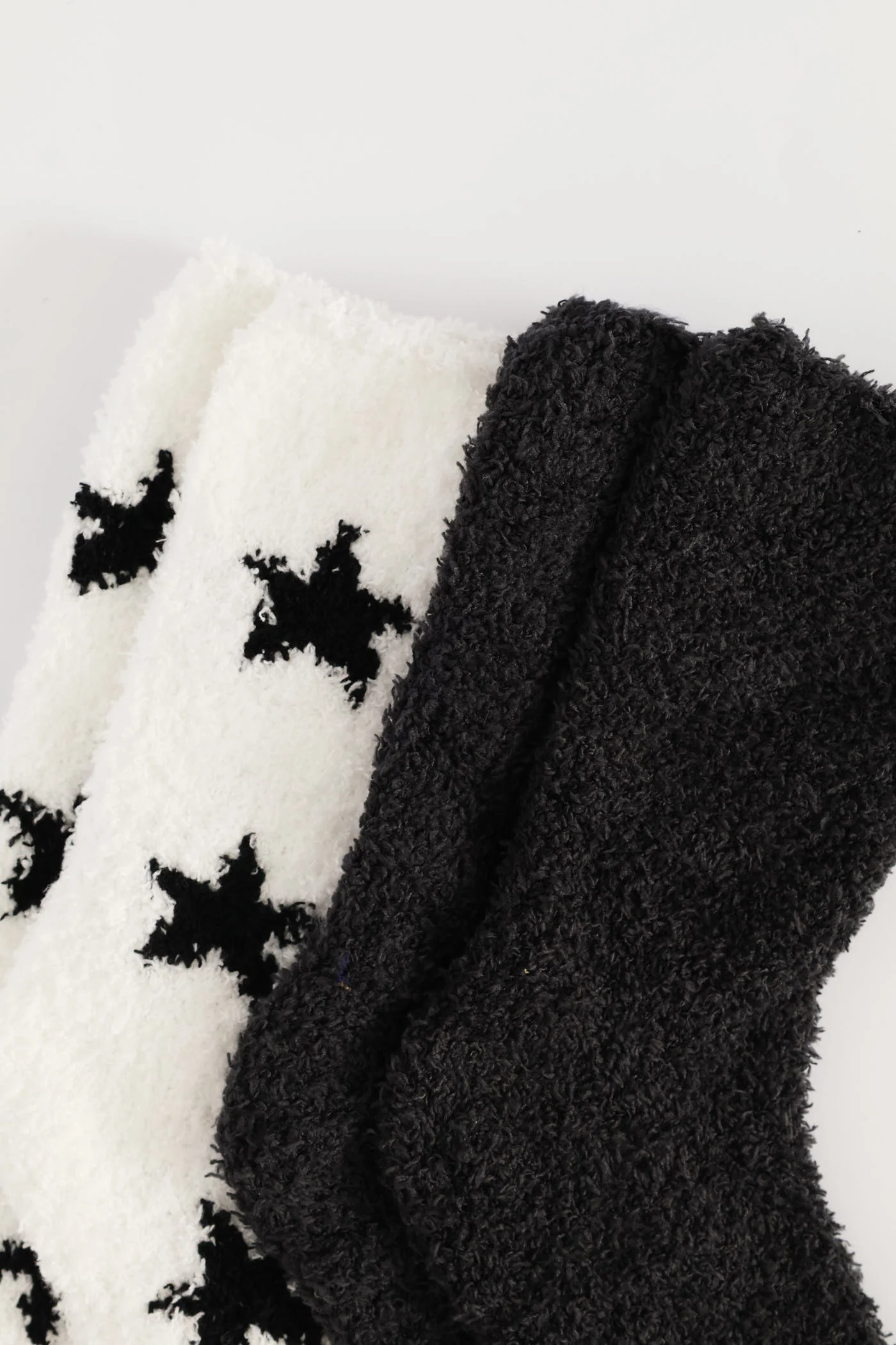 2 Pack Speckle Stars Cosy Socks - White/Black - Image 3
