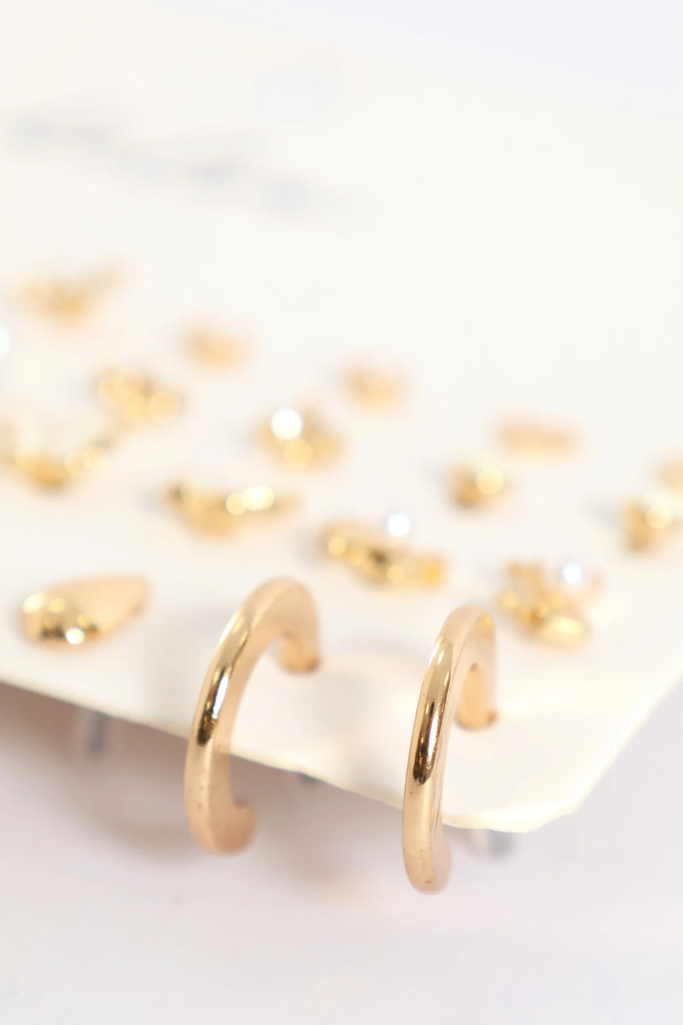 20 Pack Butterfly Hoops - Gold - Image 4