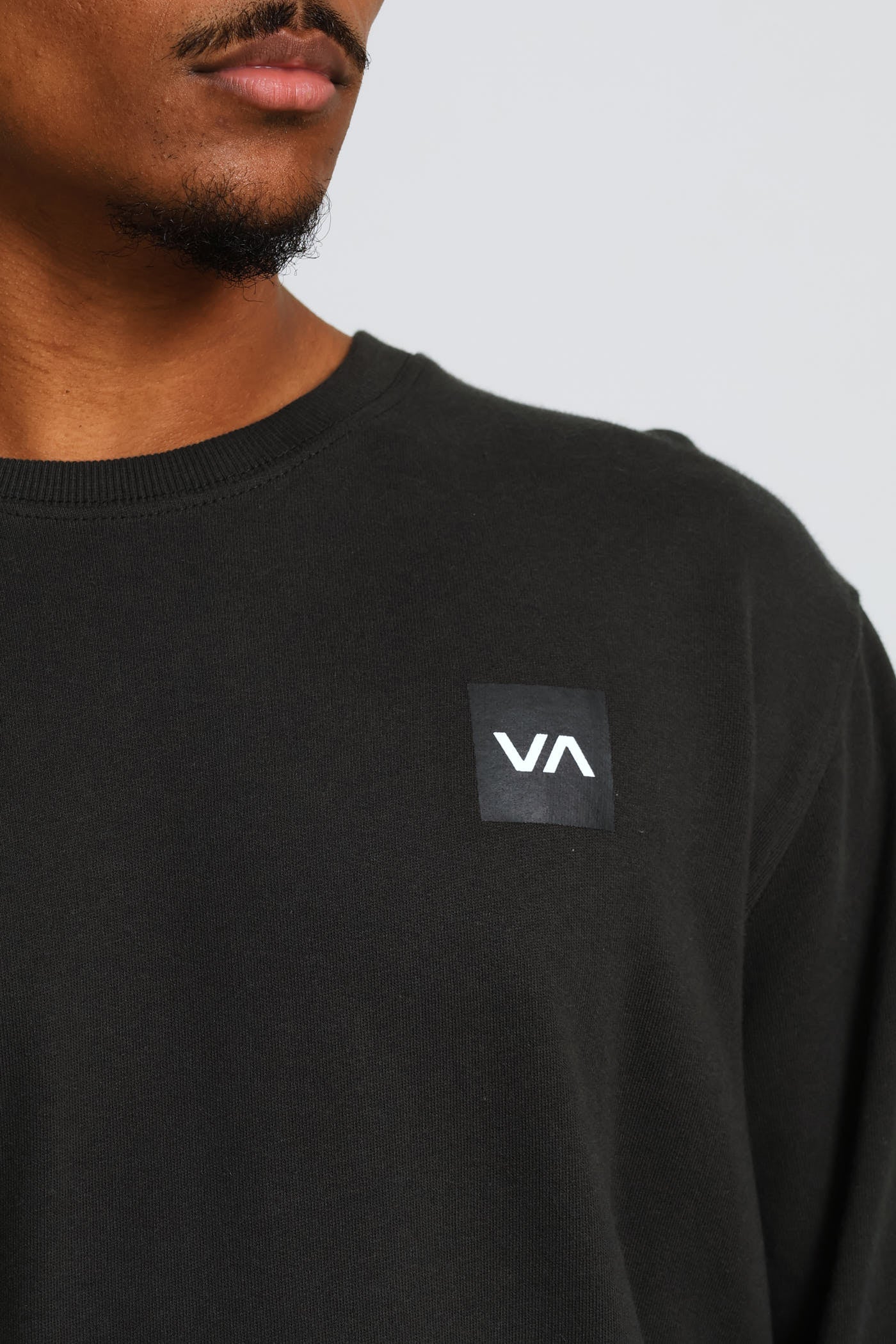 2X Crew Top - Black - Image 2