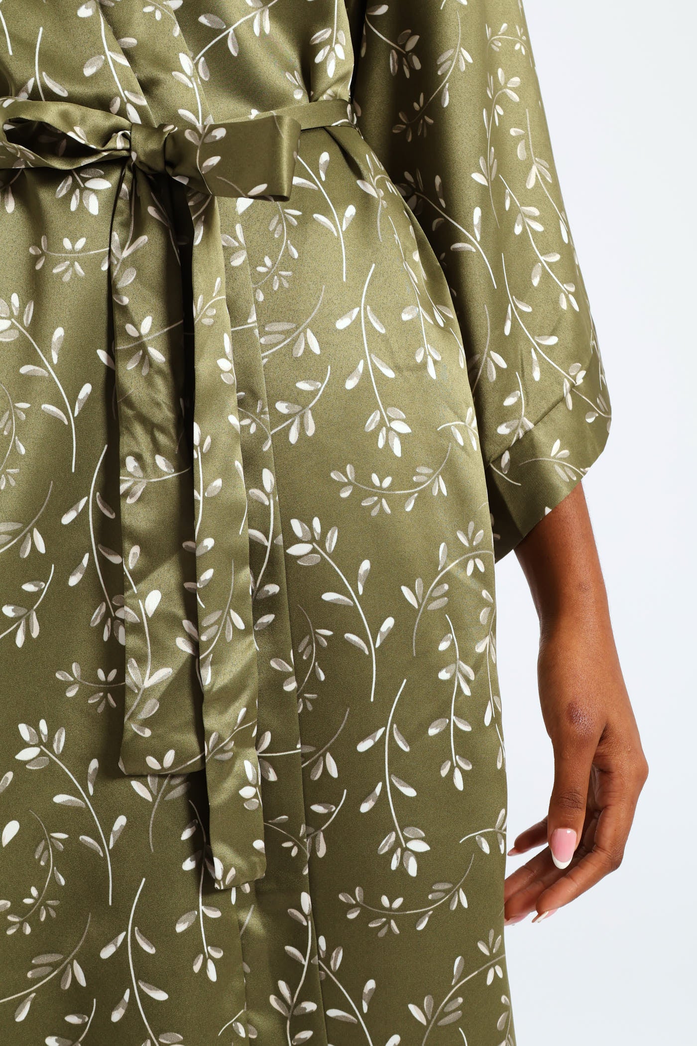 3/4 Satin Sprigs Gown - Fatigue - Image 6