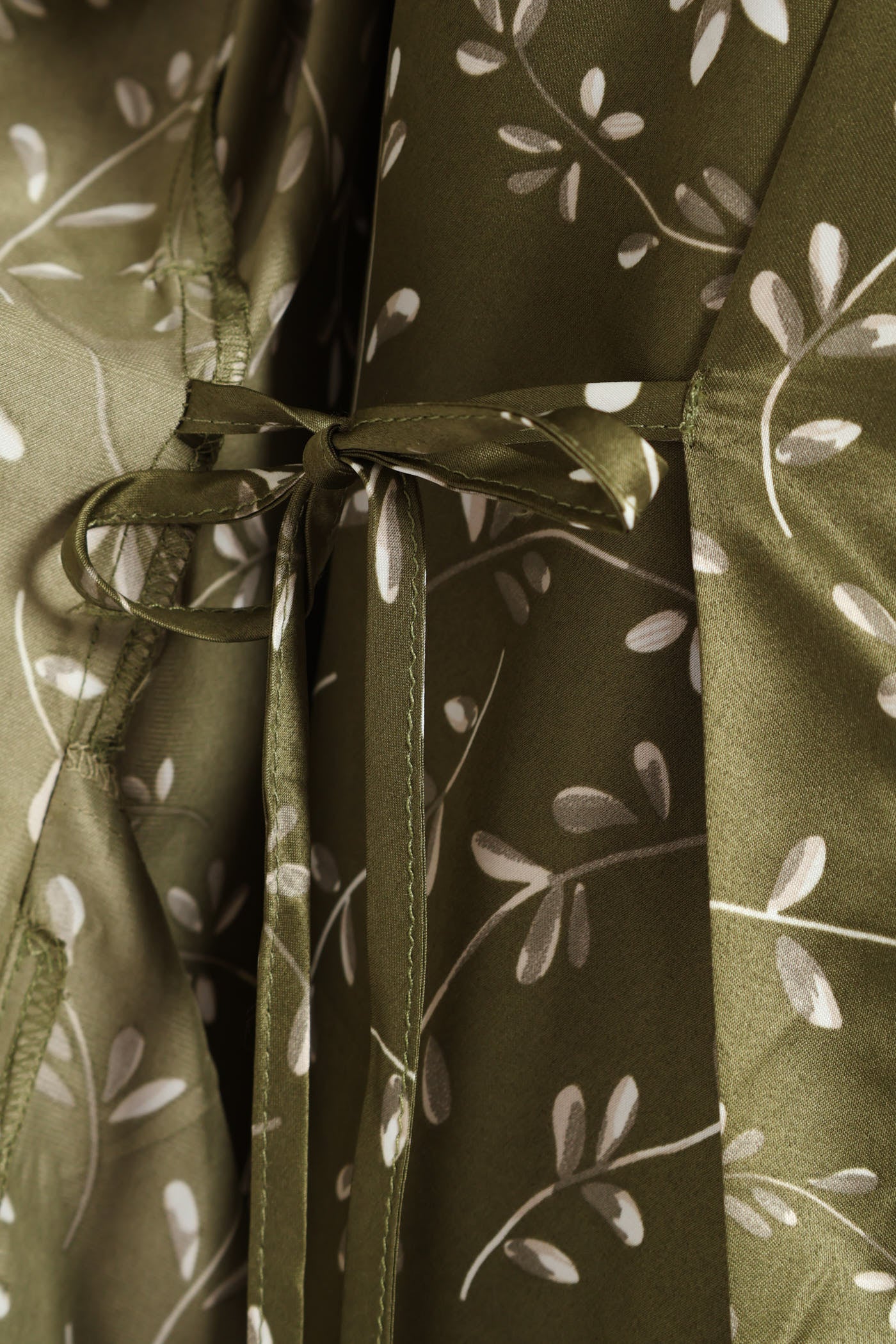 3/4 Satin Sprigs Gown - Fatigue - Image 7