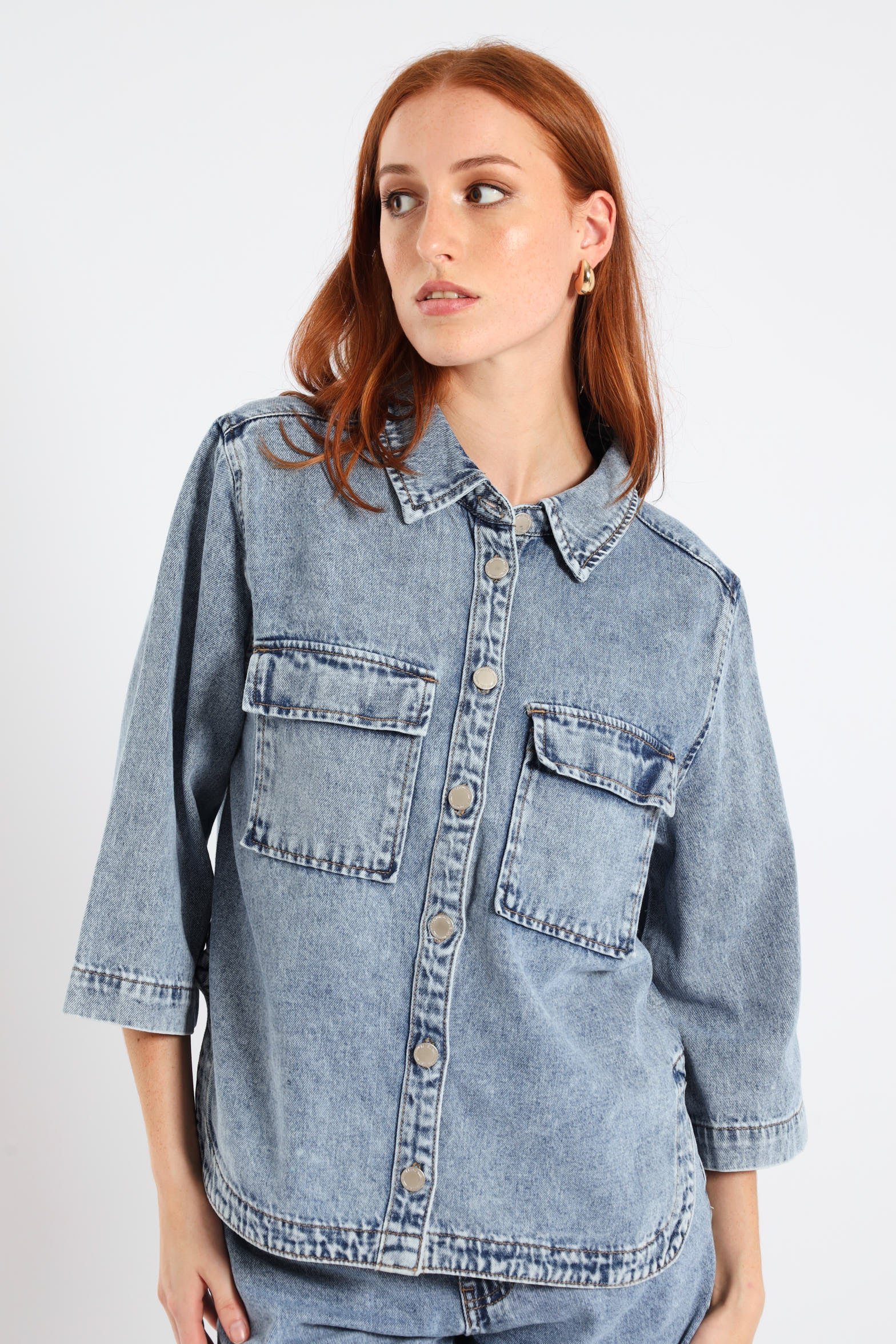 3/4 Sleeve Curved Hem Denim Shirt - Light Wash - Image 2