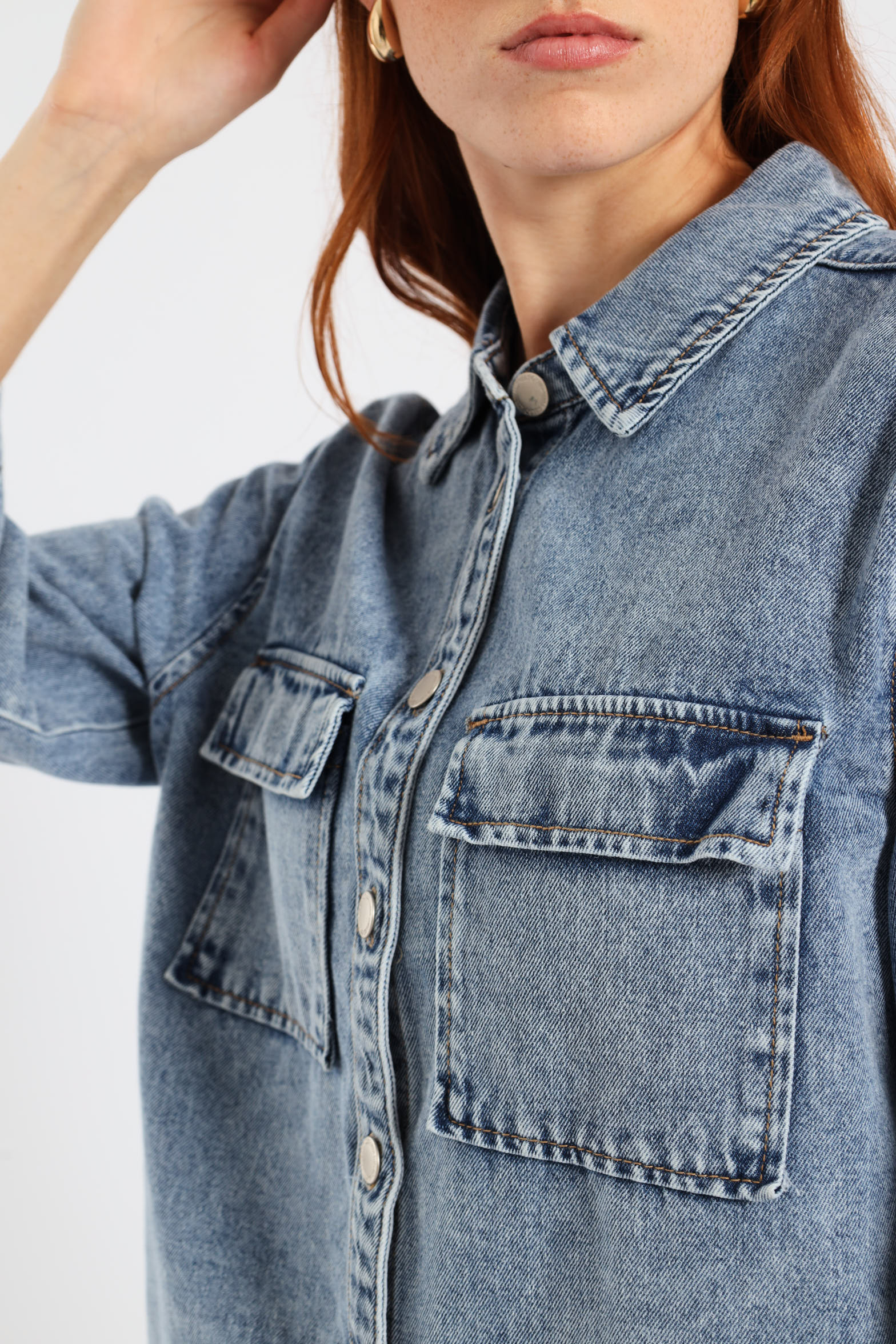 3/4 Sleeve Curved Hem Denim Shirt - Light Wash - Image 5