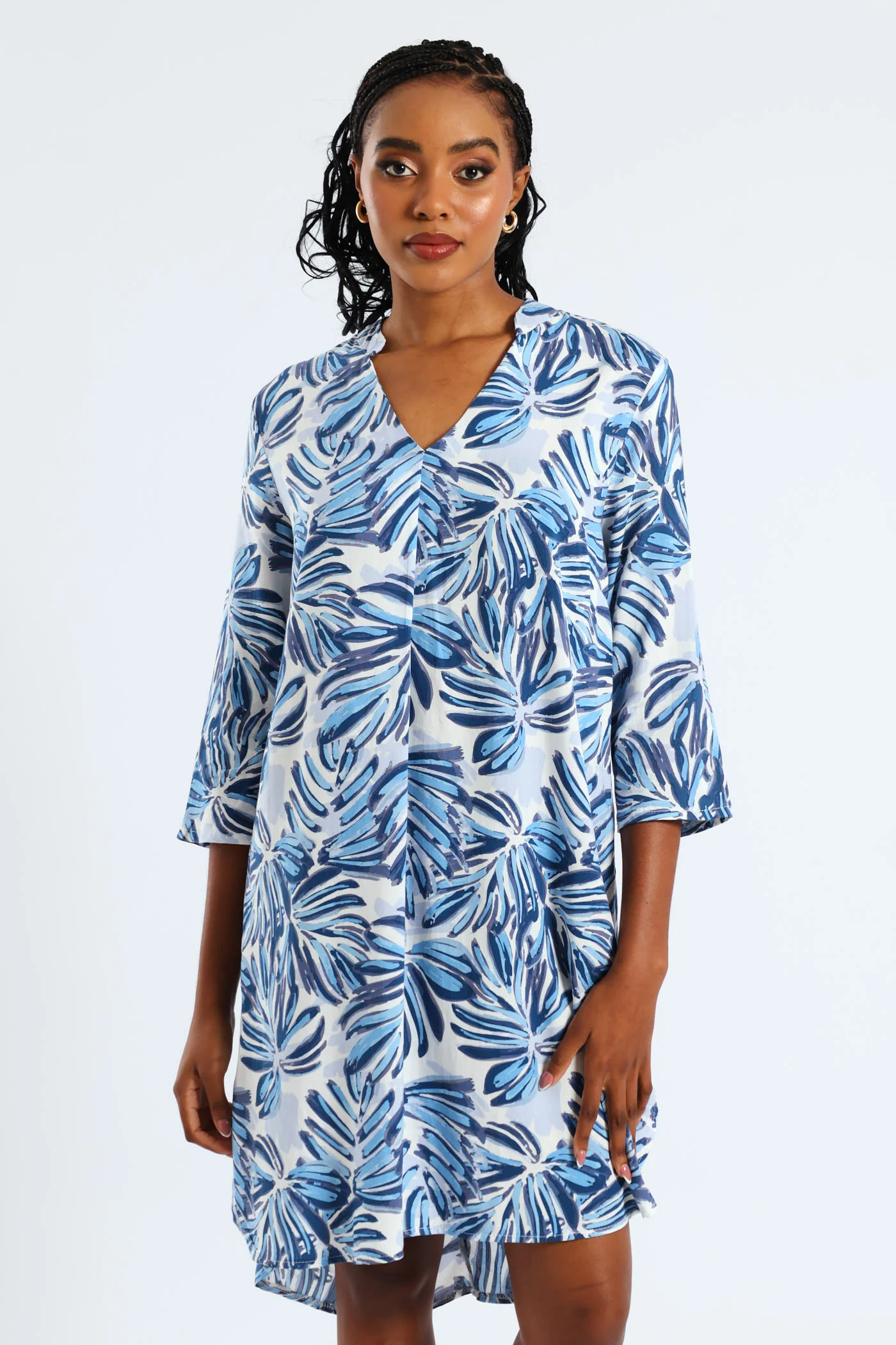 3/4 Sleeve Mandarin Collar Pleat Front Printed Shift Dress - White/Blue - Image 3