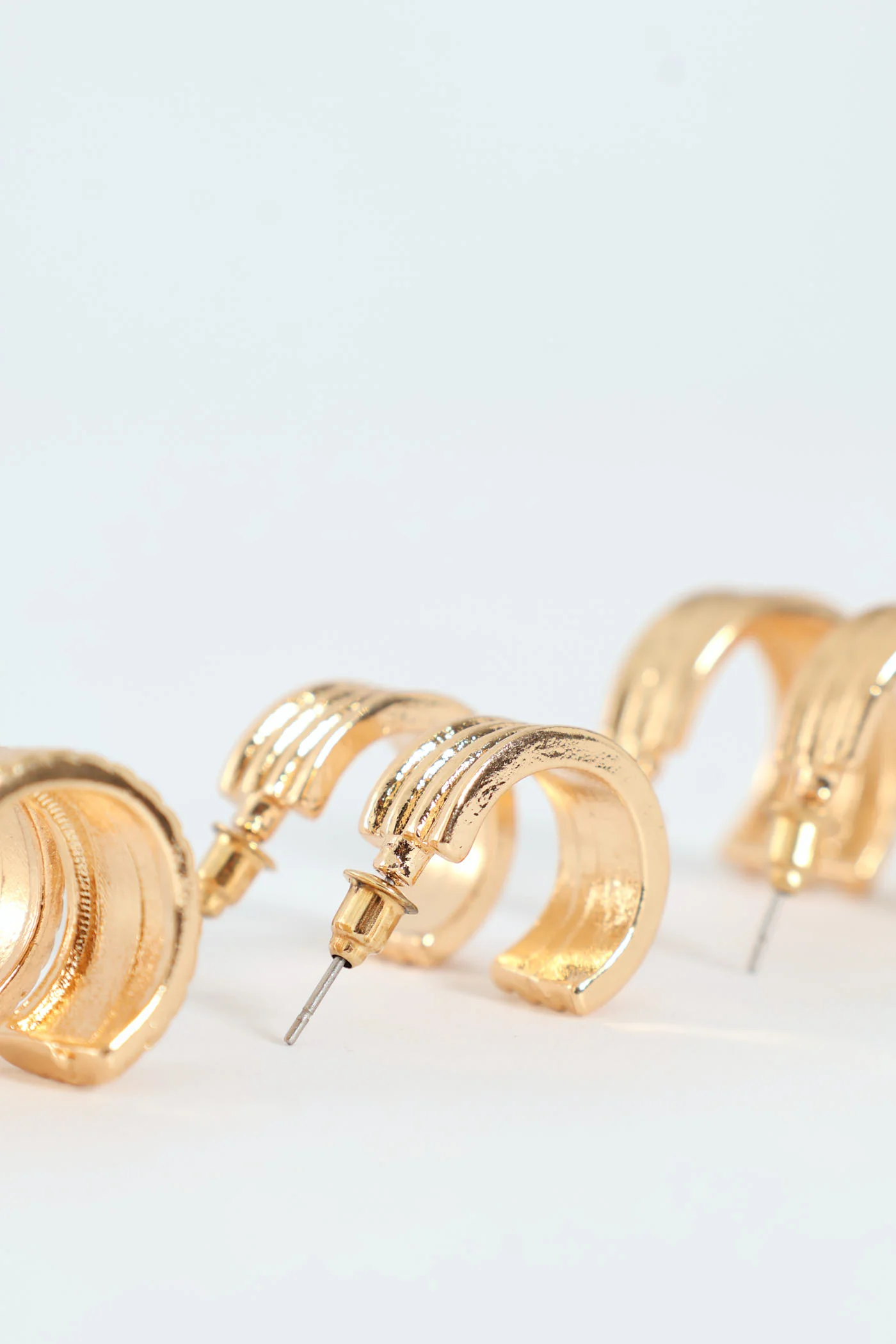 3 Pack Fluted Small Hoops Earrings - Gold - Image 2
