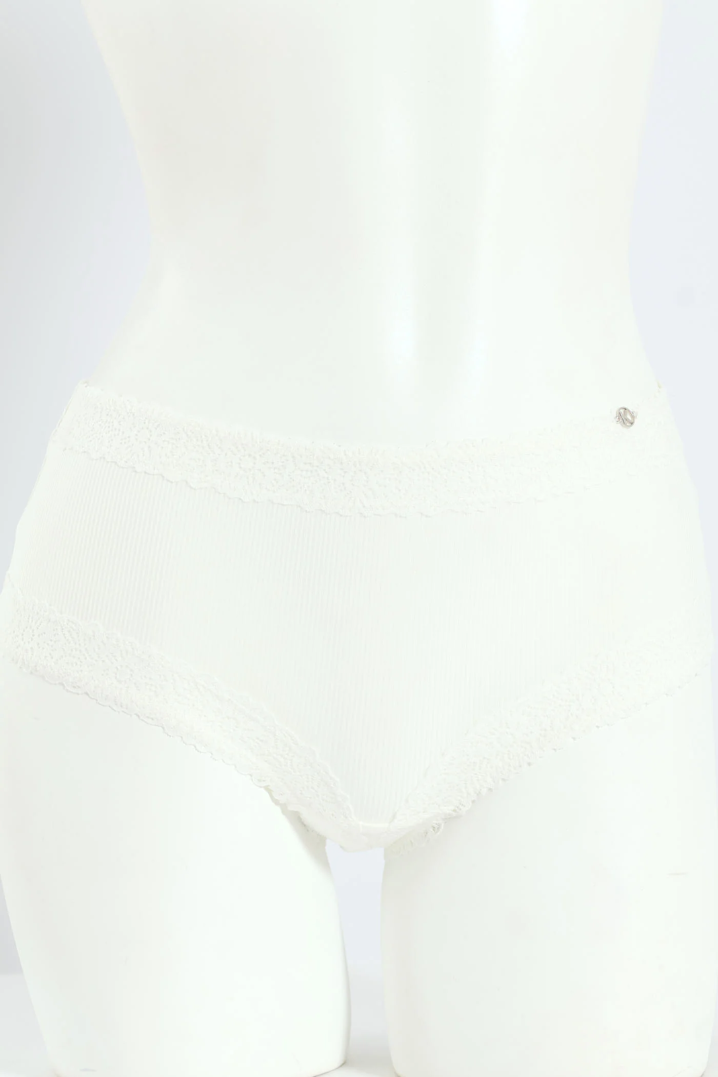 3 Pack Lace Trim Boyleg Panties - Milk/Black/Seashell - Image 3