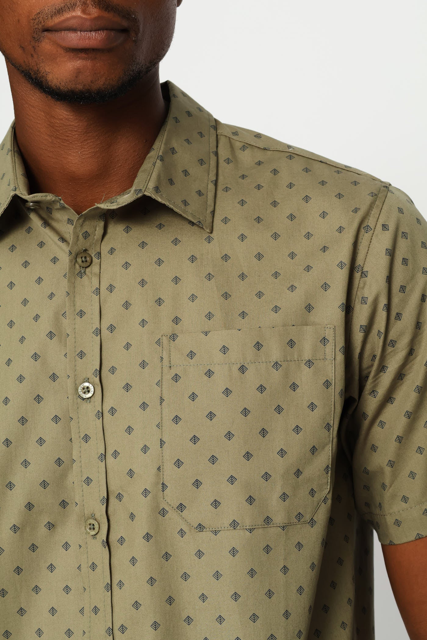 4 Seasons Print Regular Shirt - Fatigue - Image 2