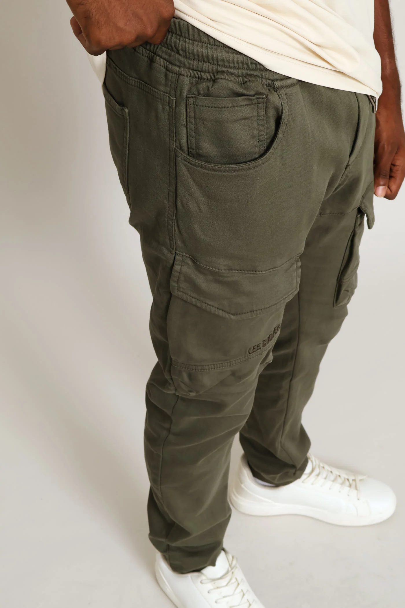 Calix Long Joggers - Image 7