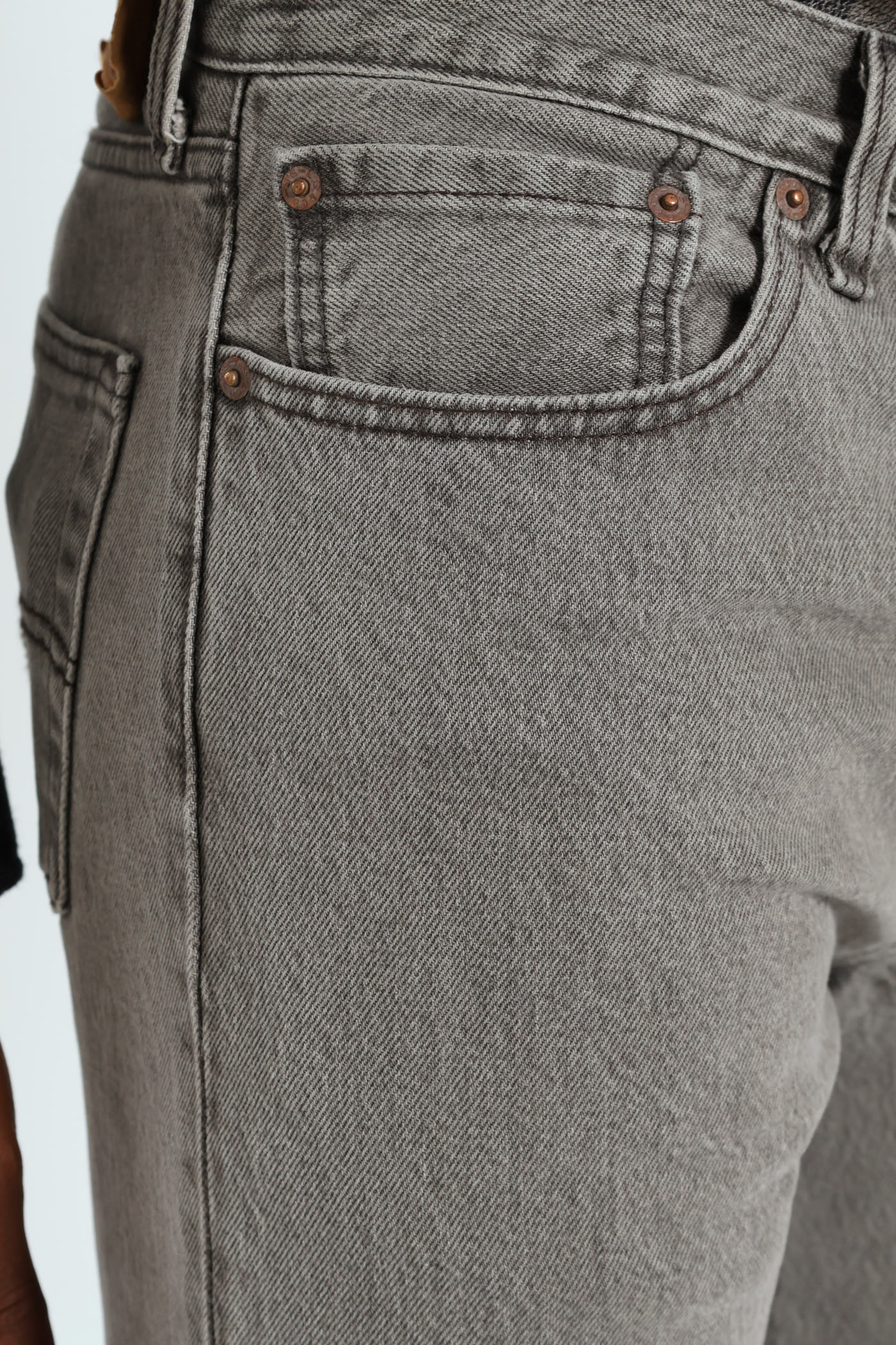 501® Original Dirienzo Jeans - Salty Mid Wash - Image 6