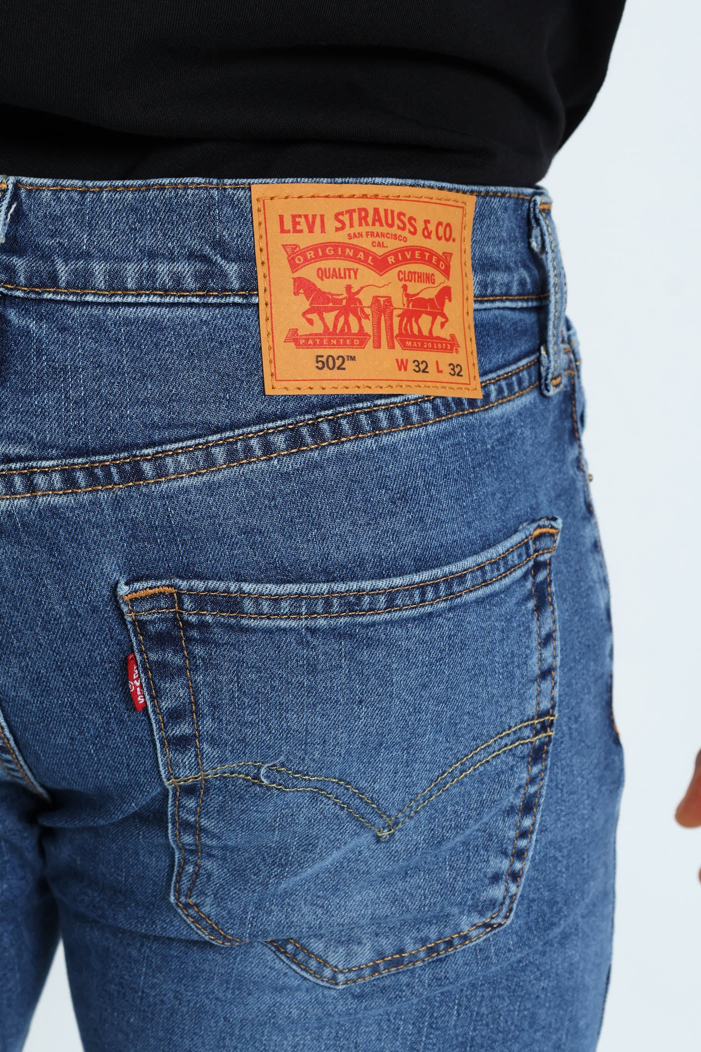 502™ Taper Frozen In Time Jeans - Mid Wash - Image 2