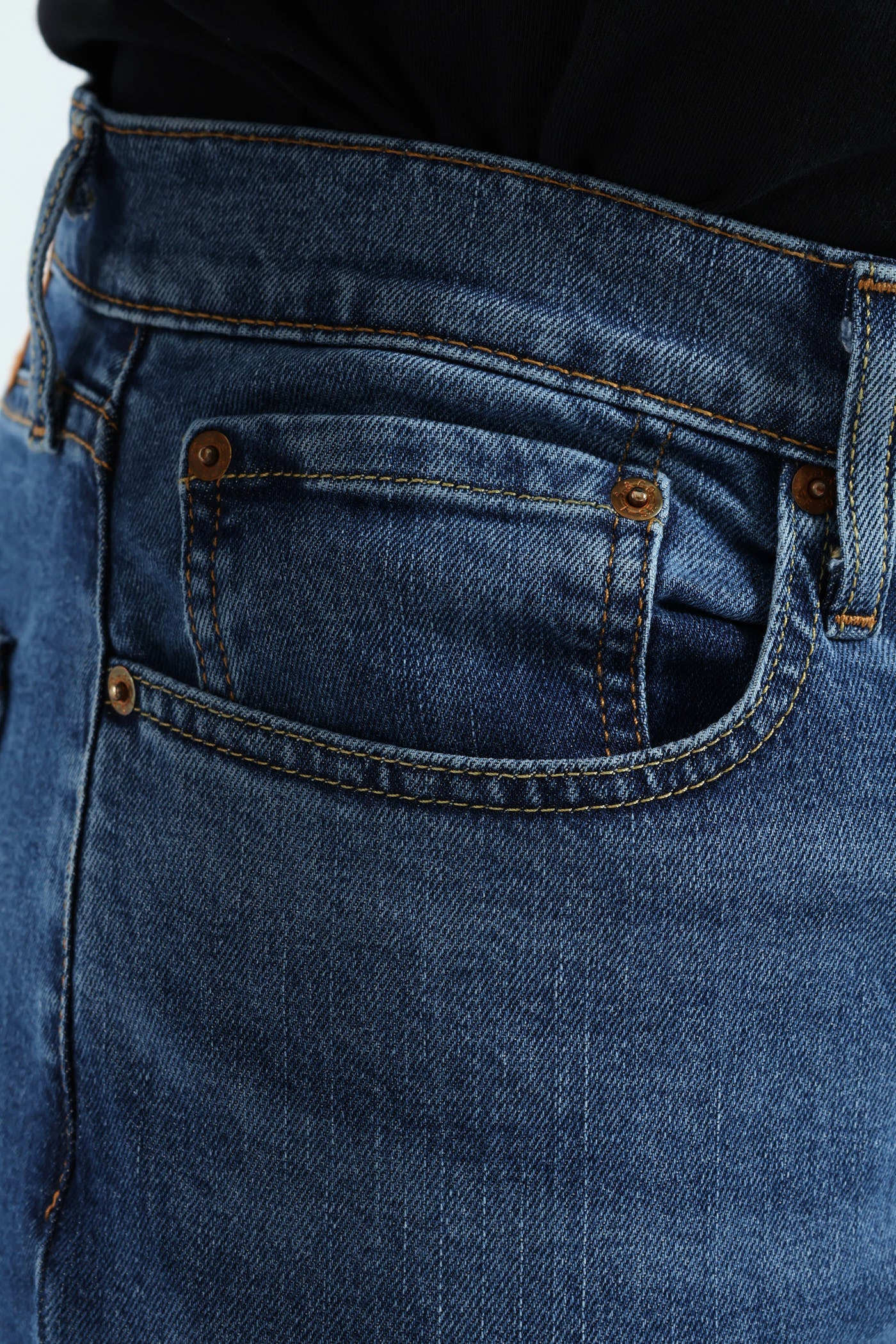 502™ Taper Frozen In Time Jeans - Mid Wash - Image 5