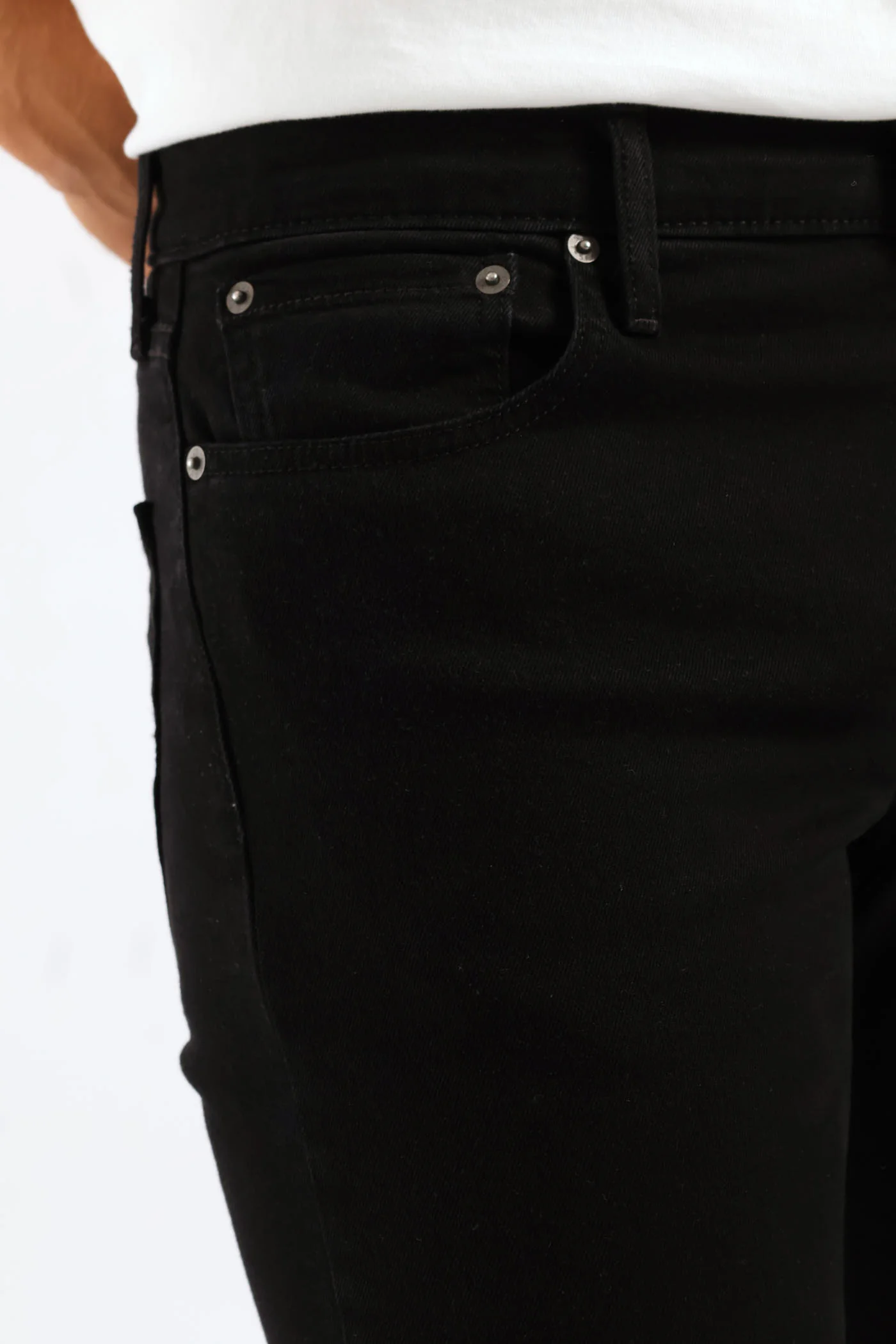 511™ Slim Za Native Cali Denim - Black - Image 5