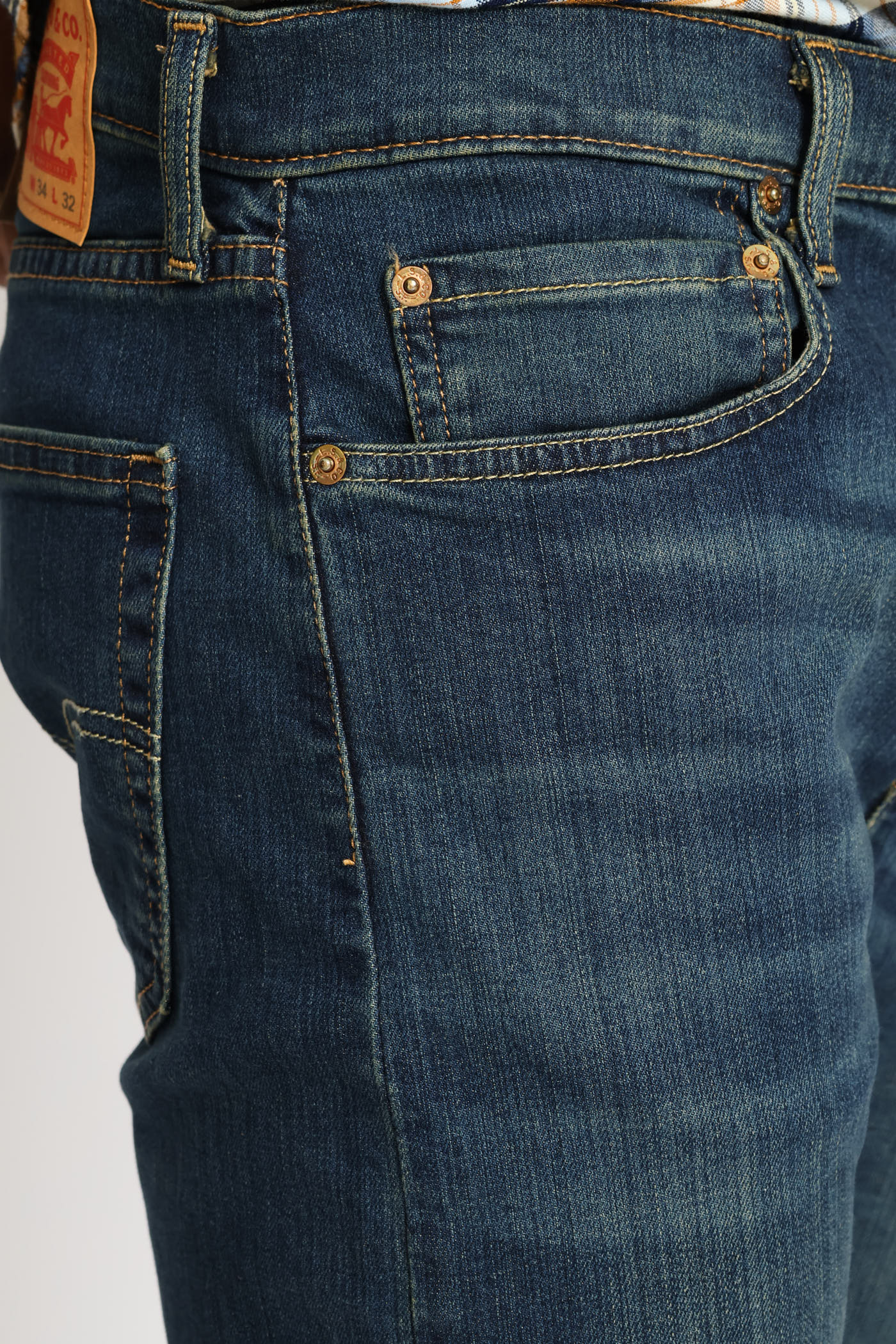 512 Canyon Dark Za Slim Taper Jean - Mid Wash - Image 2