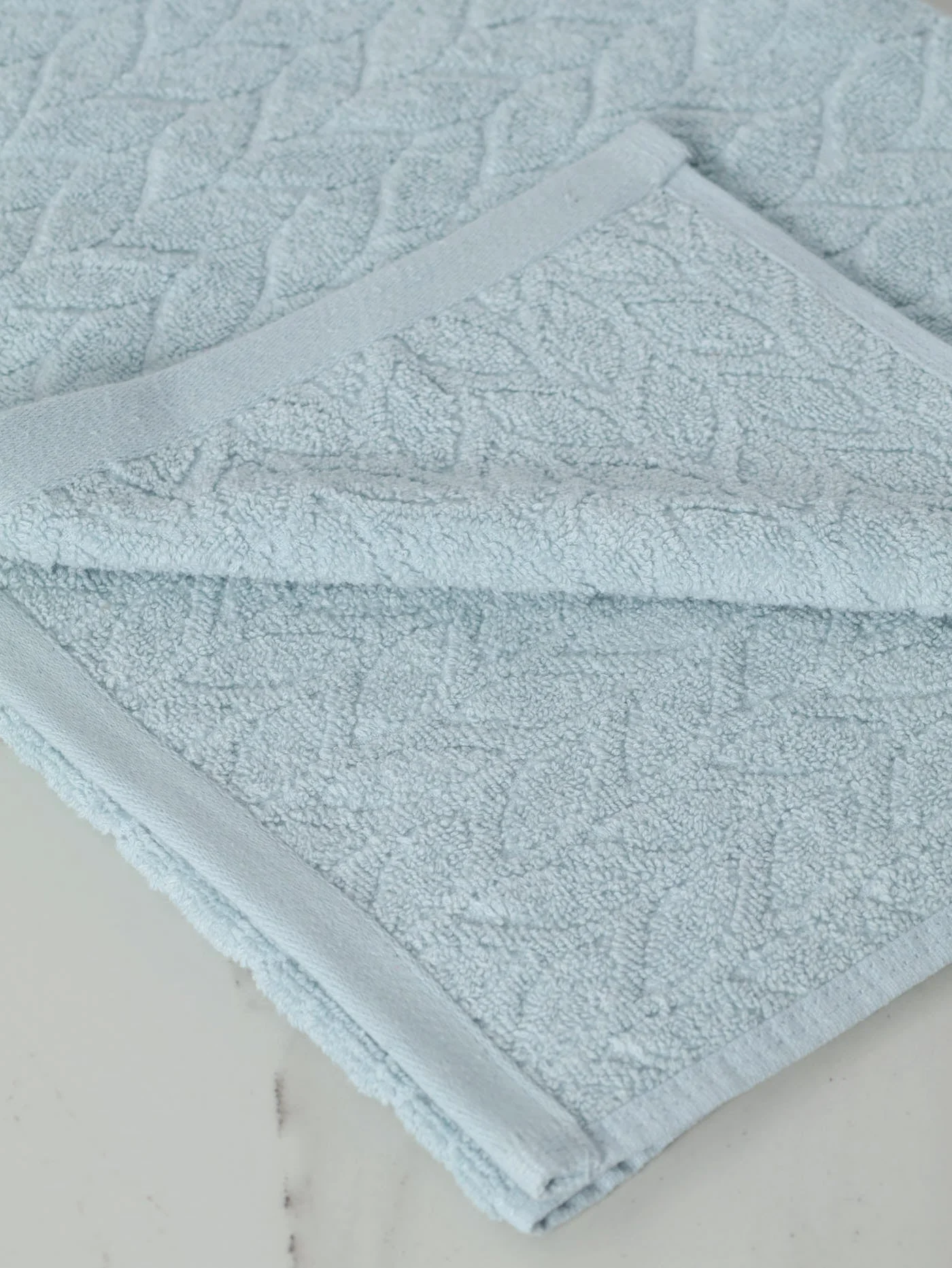 550GSM Embossed Bath Towels - Duck Egg - Image 4