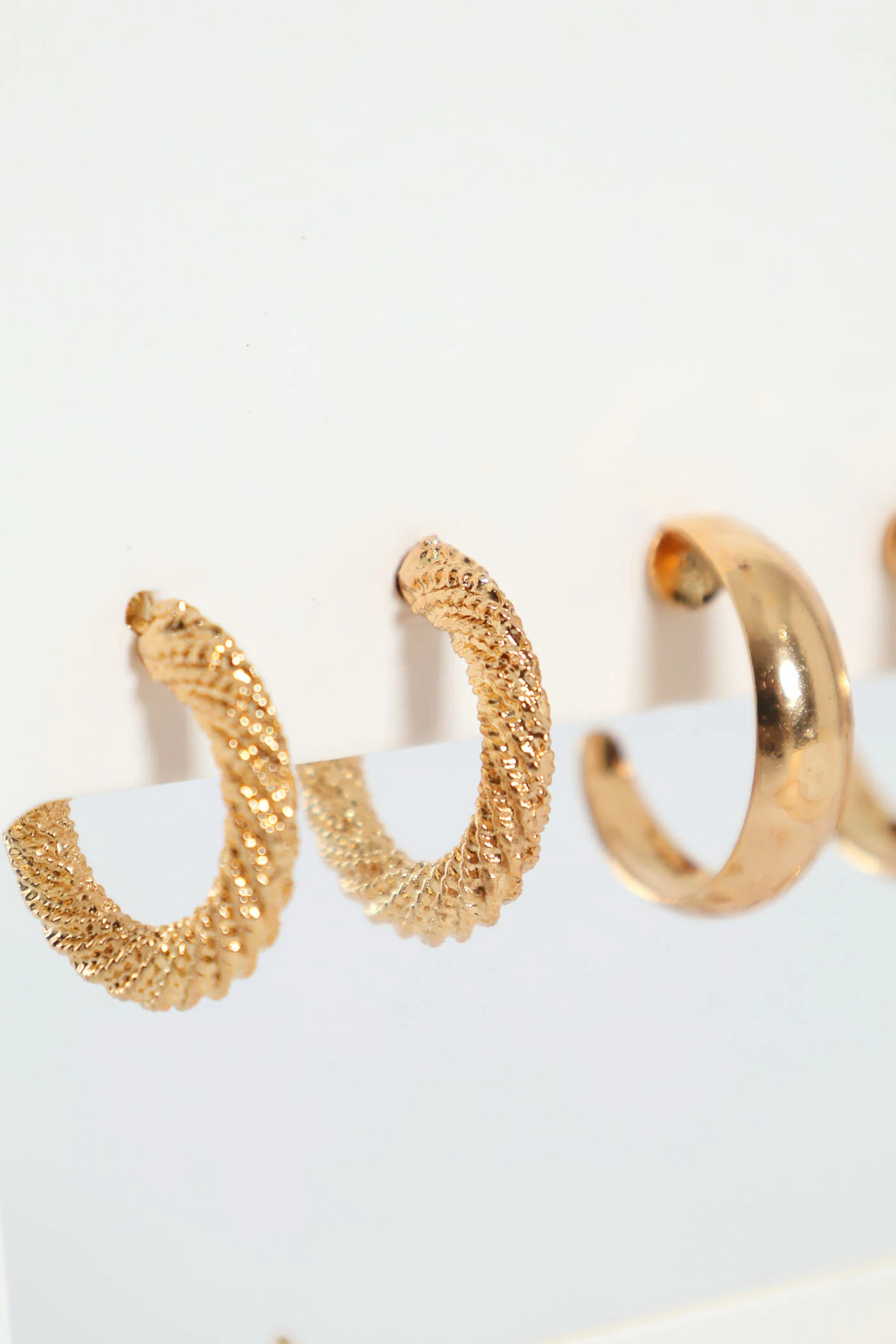 6 Pack Hoops With Pearl Beads - Gold - Image 3