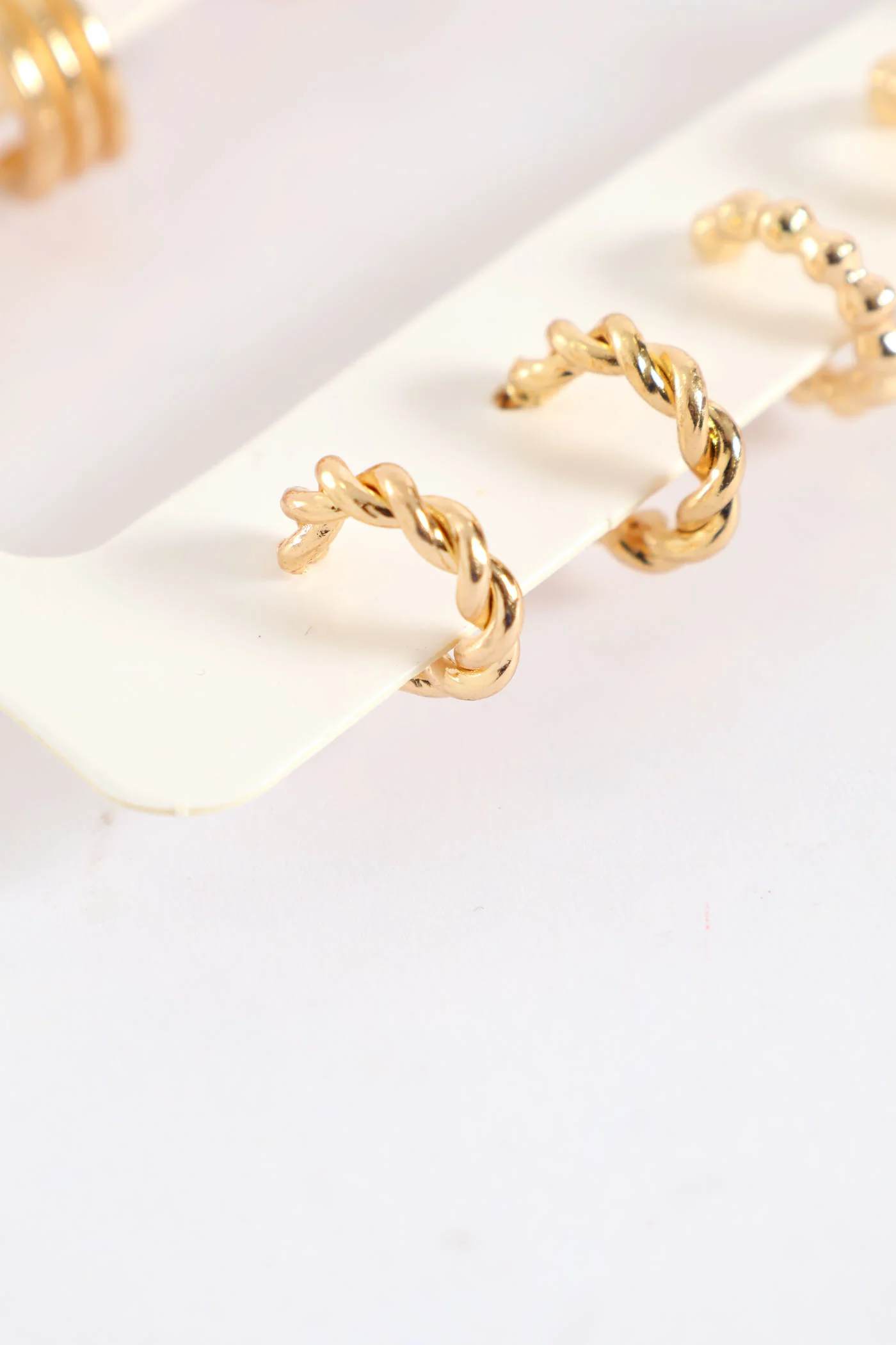 6 Pack Small Chunky Hoop Earrings - Gold - Image 2
