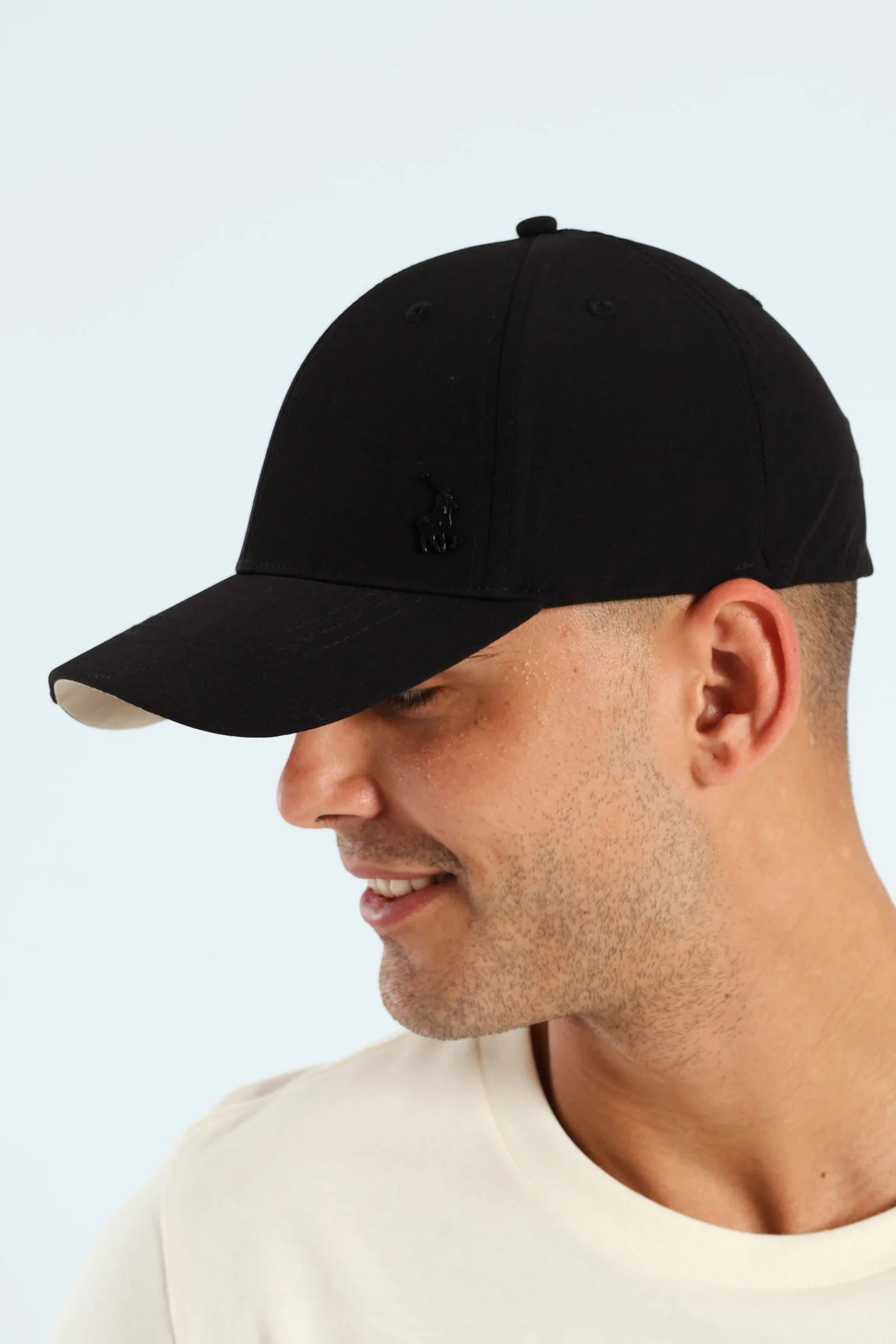 6 Panel Metal Pony Fitted Peak Cap - Black - Image 2