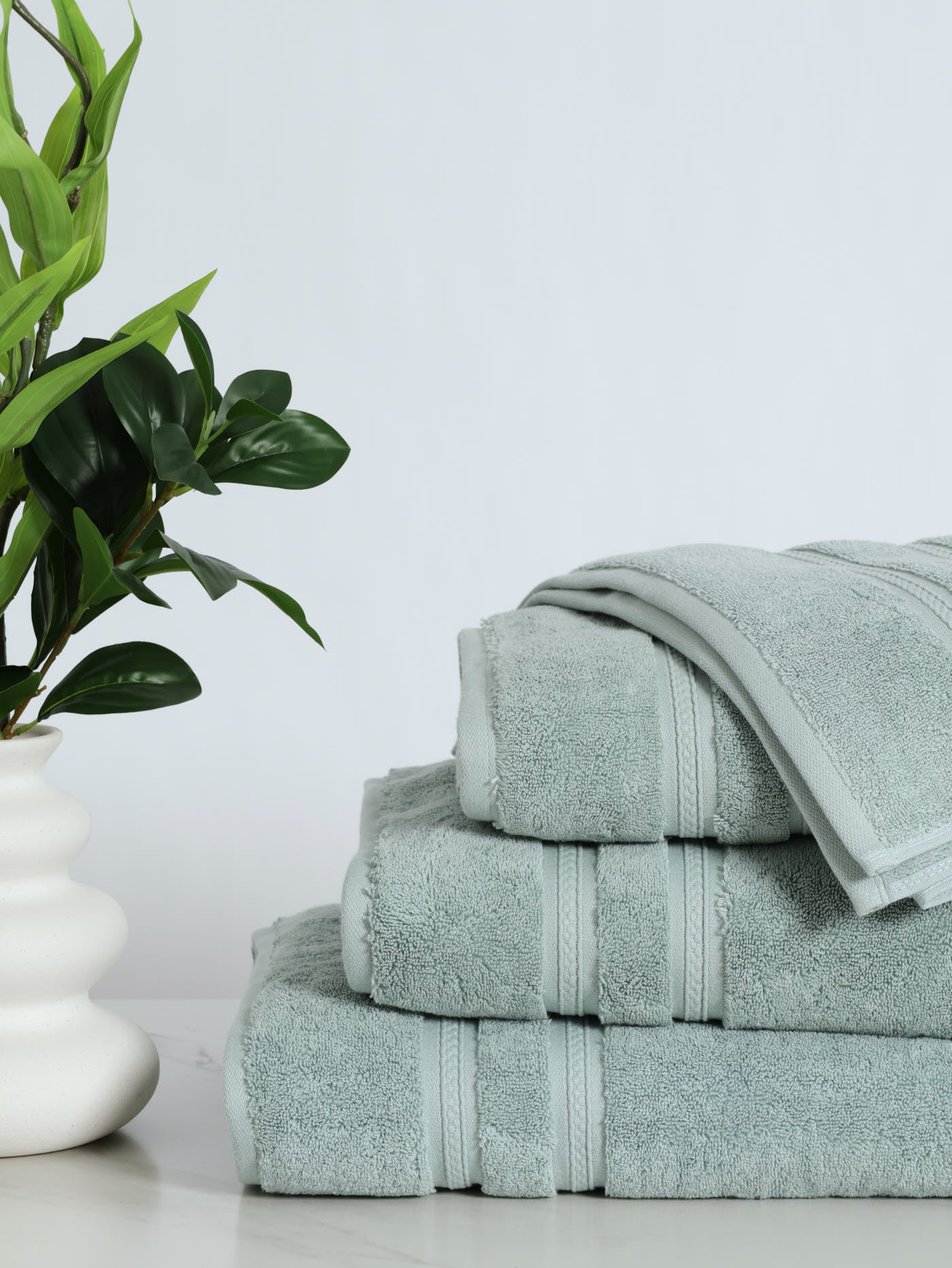 710GSM Super Luxury Premium Cotton Bath Towels - Duck Egg - Image 2