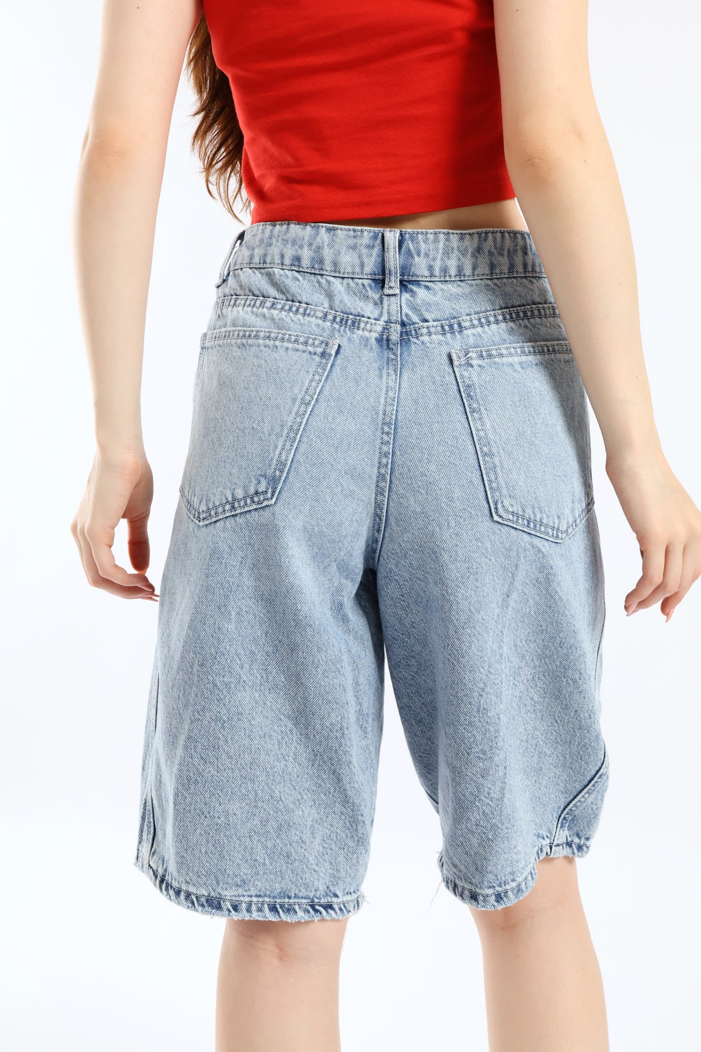 90's Fit Denim Short - Light Blue - Image 3