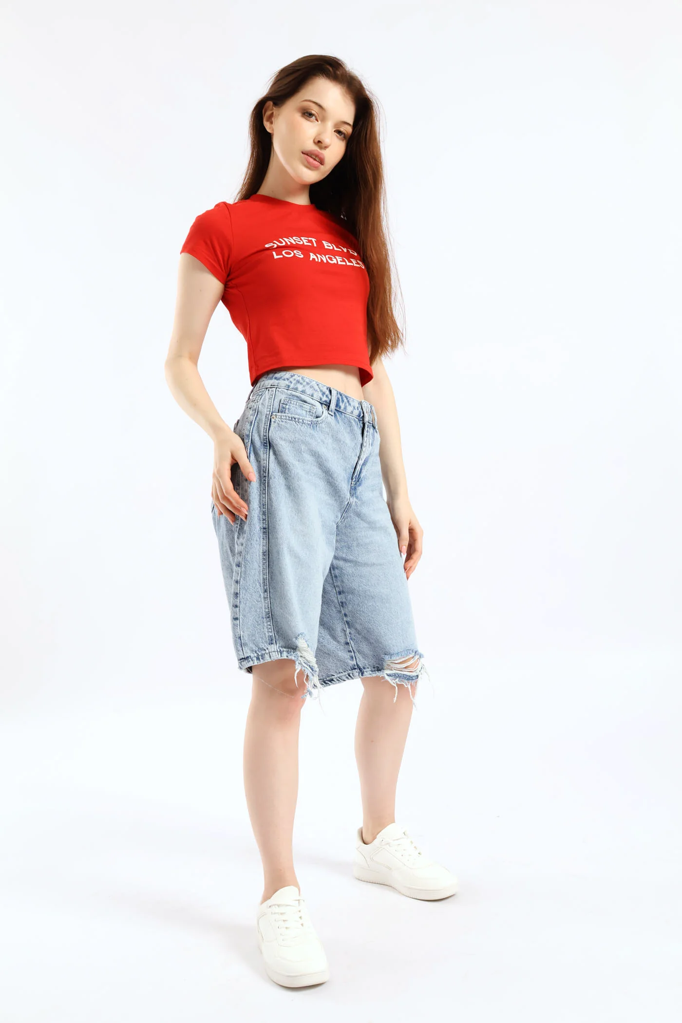 90's Fit Denim Short - Light Blue - Image 4