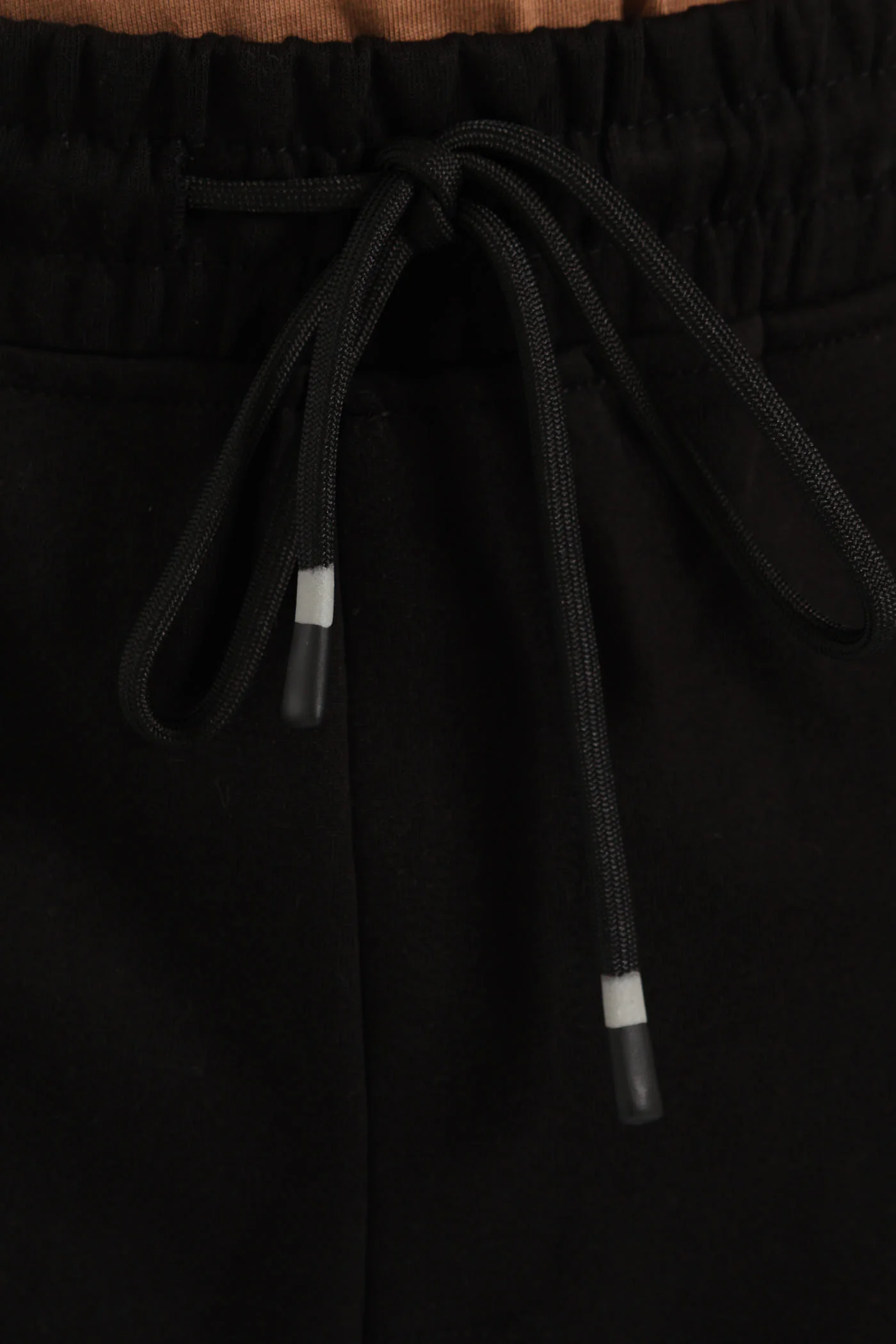 Aakil Jogger - Black - Image 6