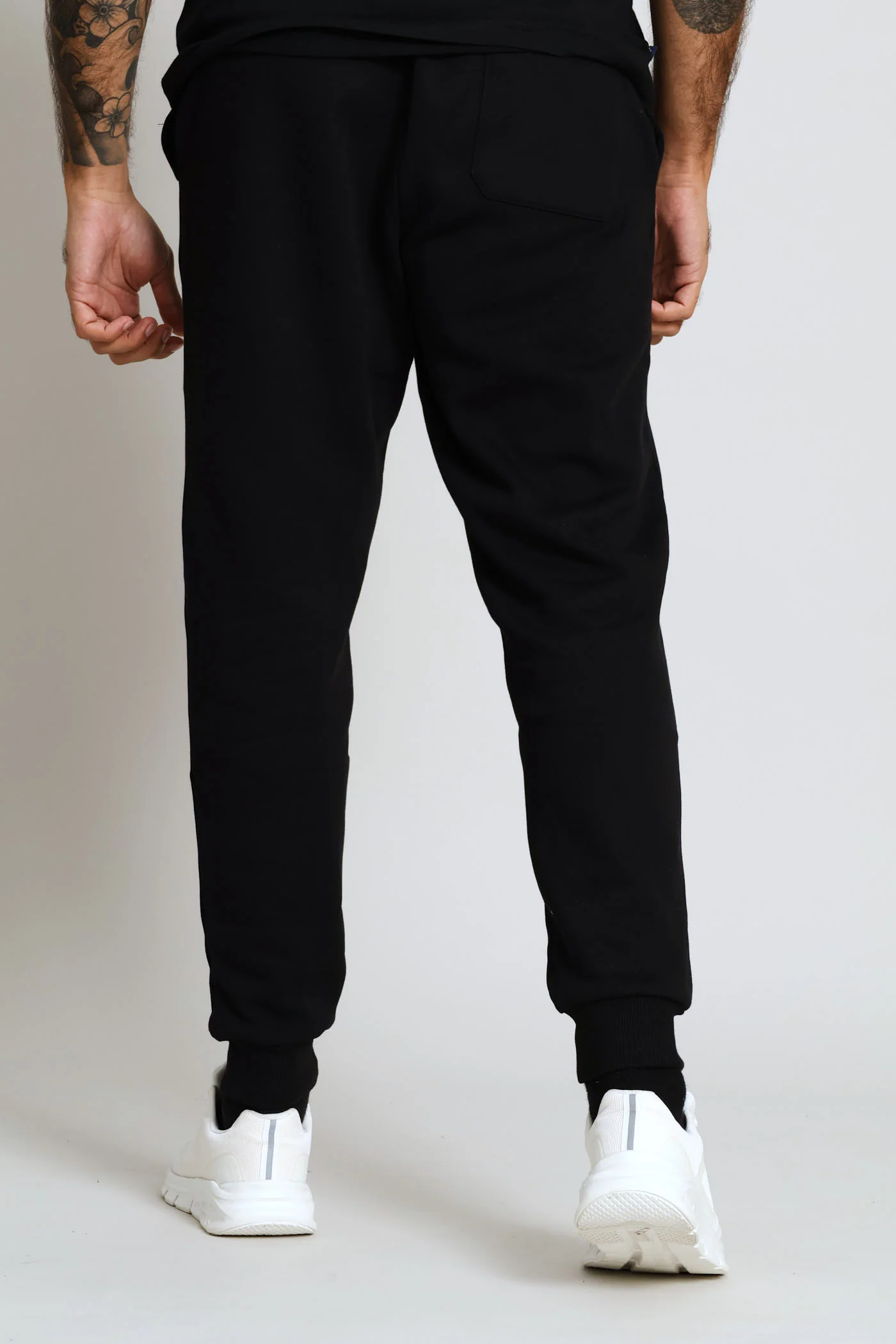 Aakil Jogger - Black - Image 3