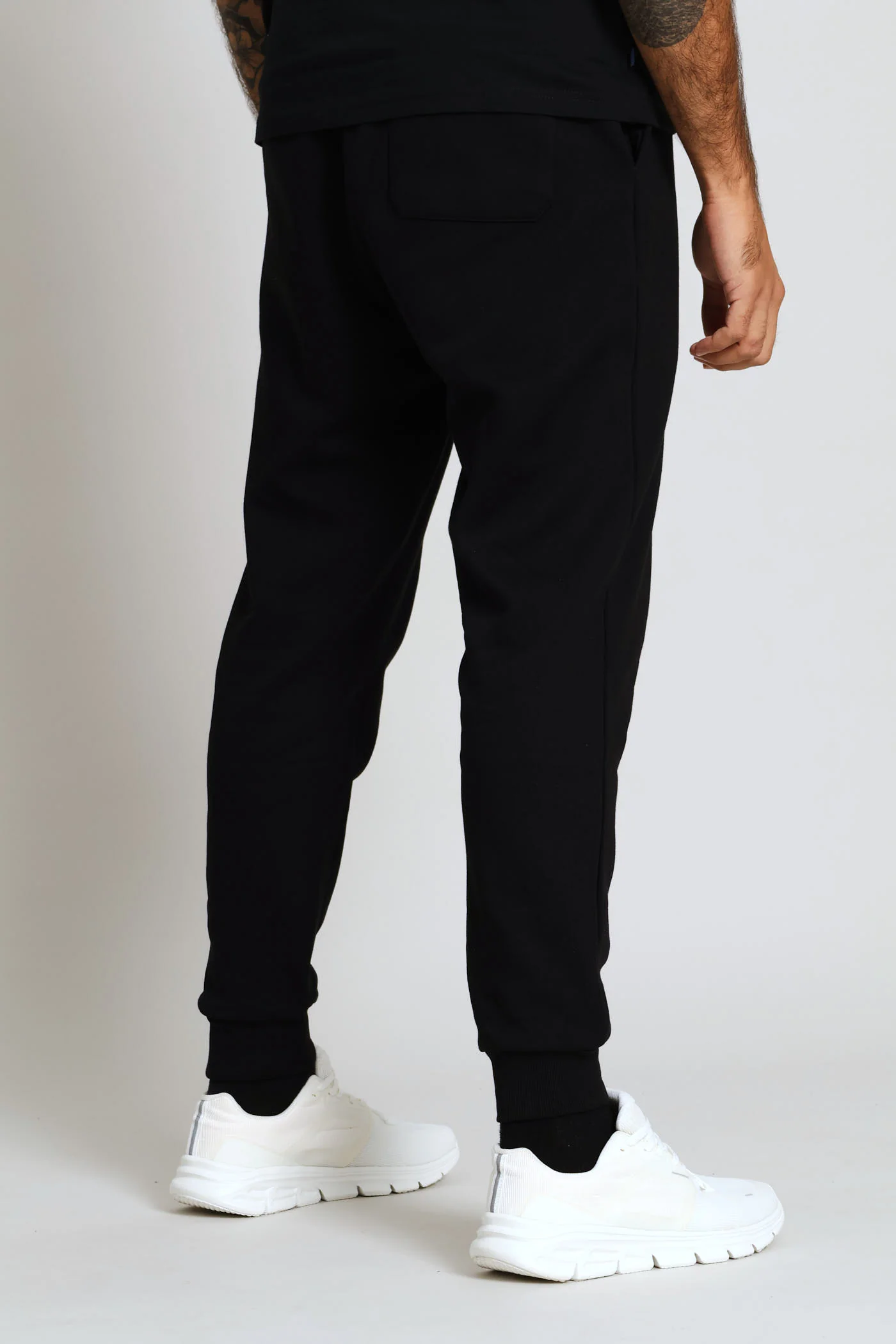 Aakil Jogger - Black - Image 4