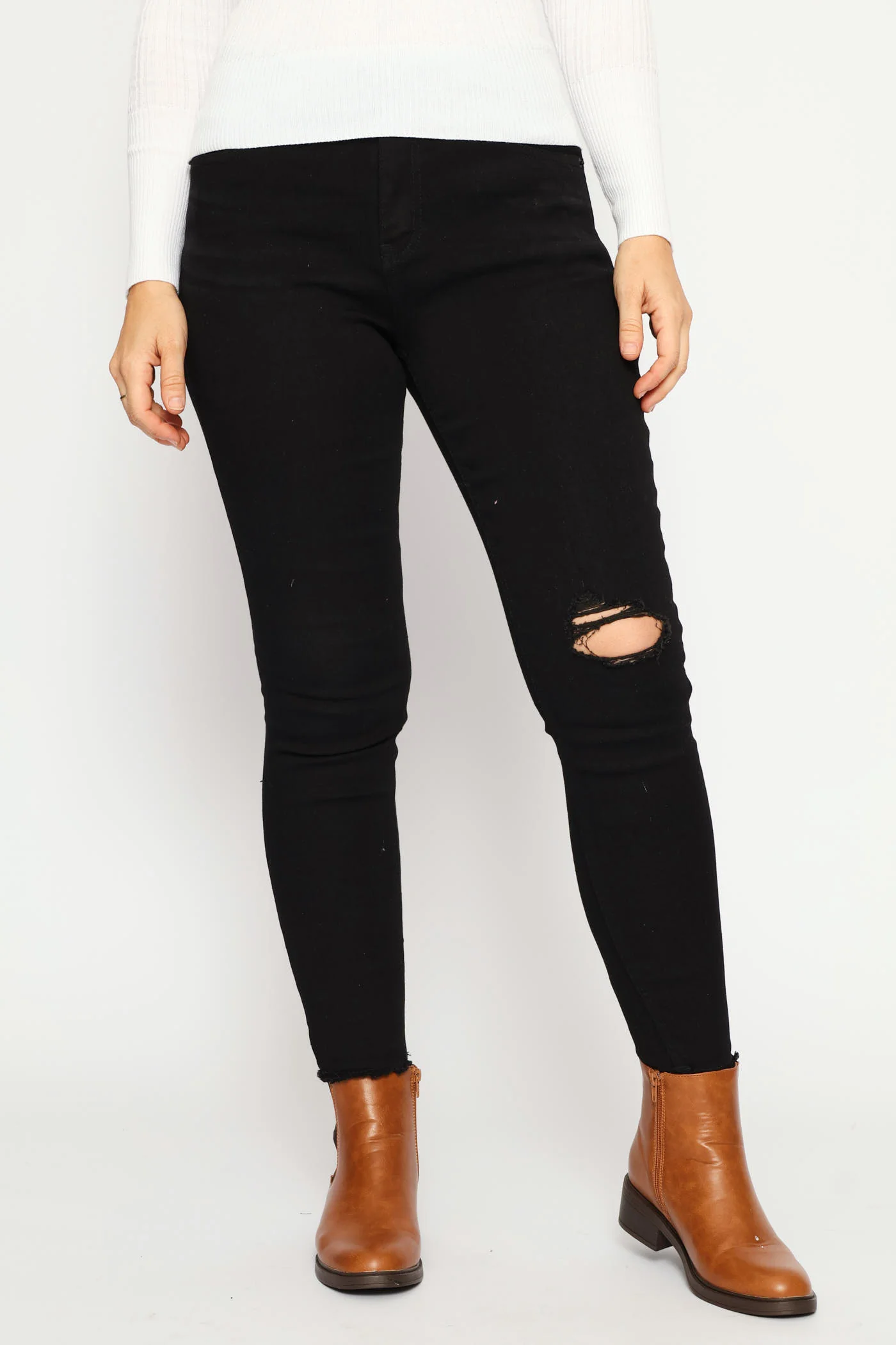 Abraised Knee Anklegrazer Skinny Jean - Black - Image 2