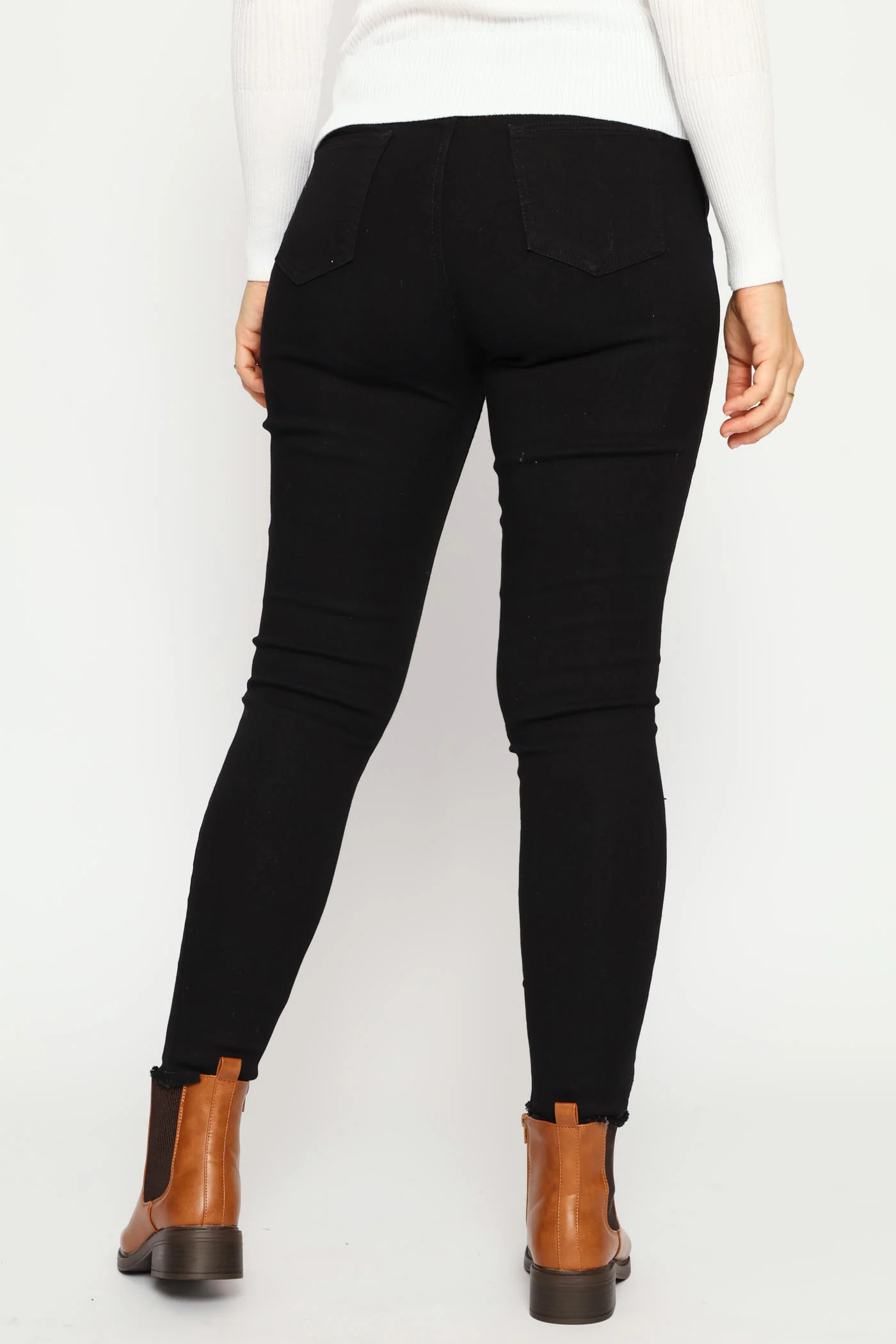 Abraised Knee Anklegrazer Skinny Jean - Black - Image 5