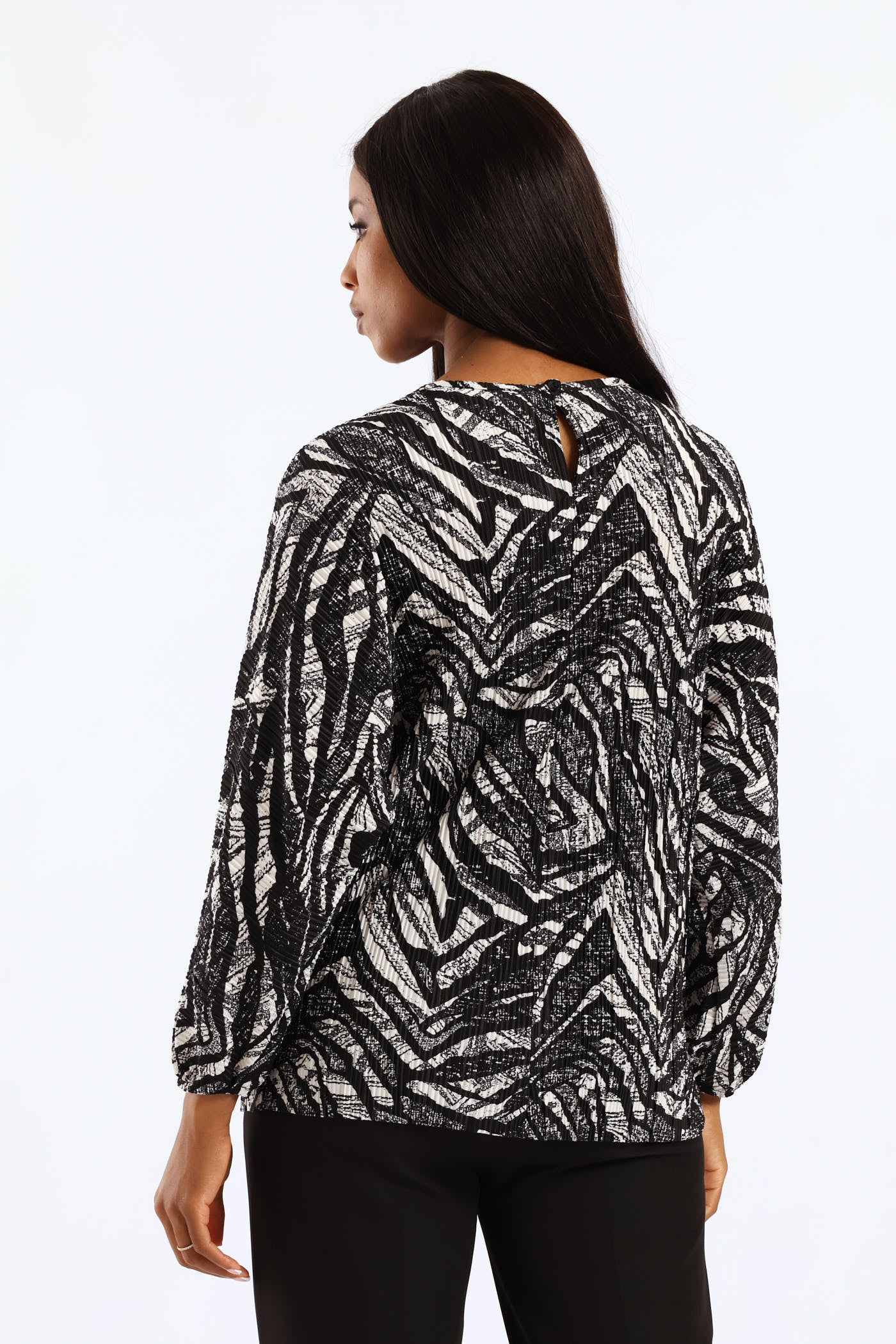 Abstract Plisse Blouse - Black/Cream - Image 4