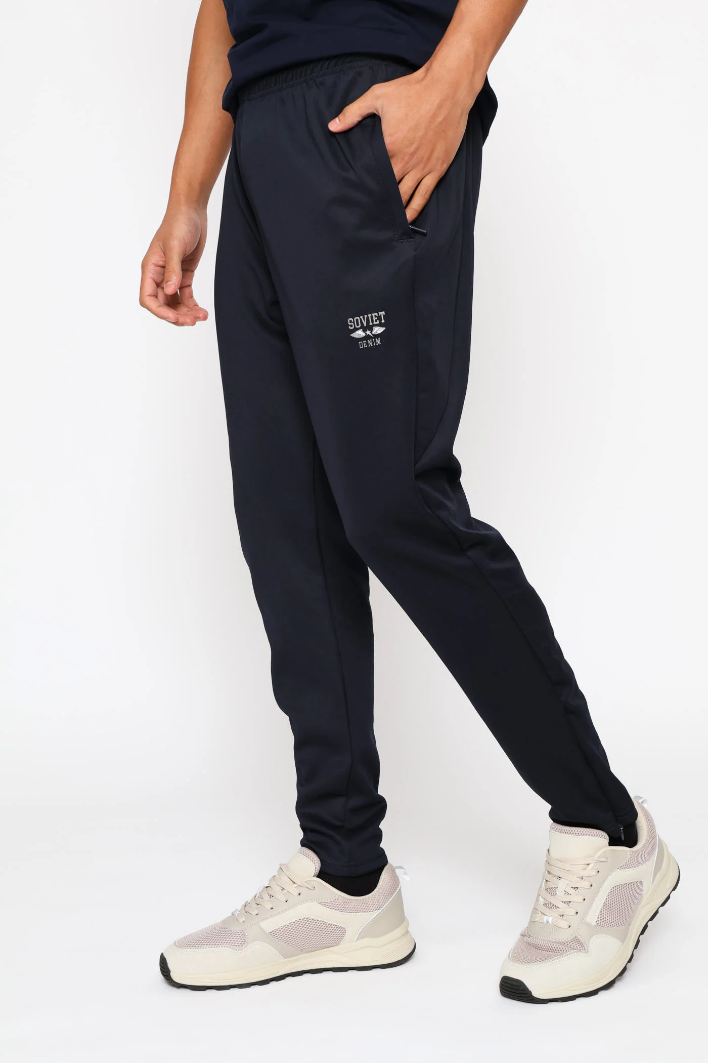 Aero Trackpant - Navy - Image 2