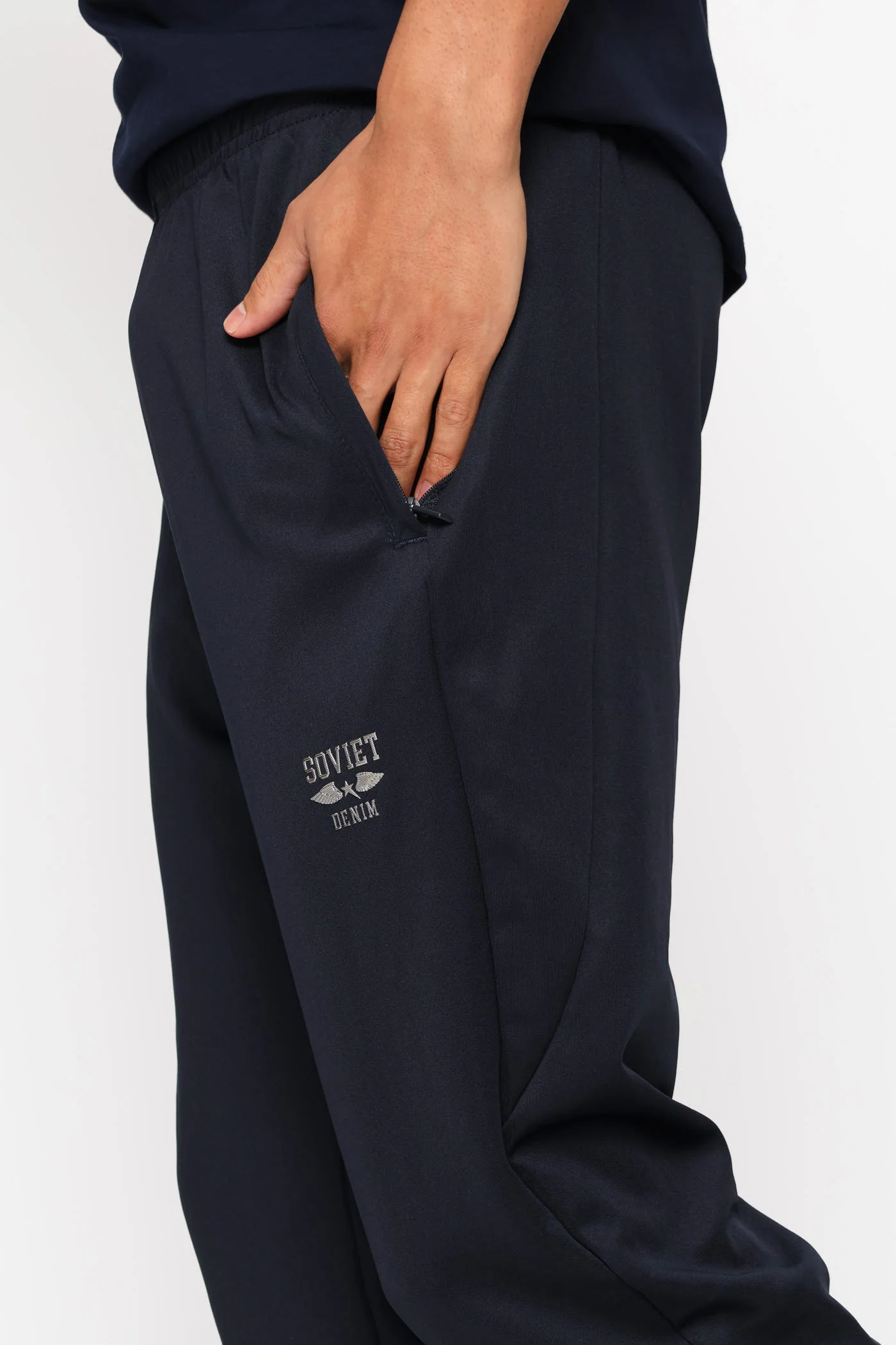 Aero Trackpant - Navy - Image 3