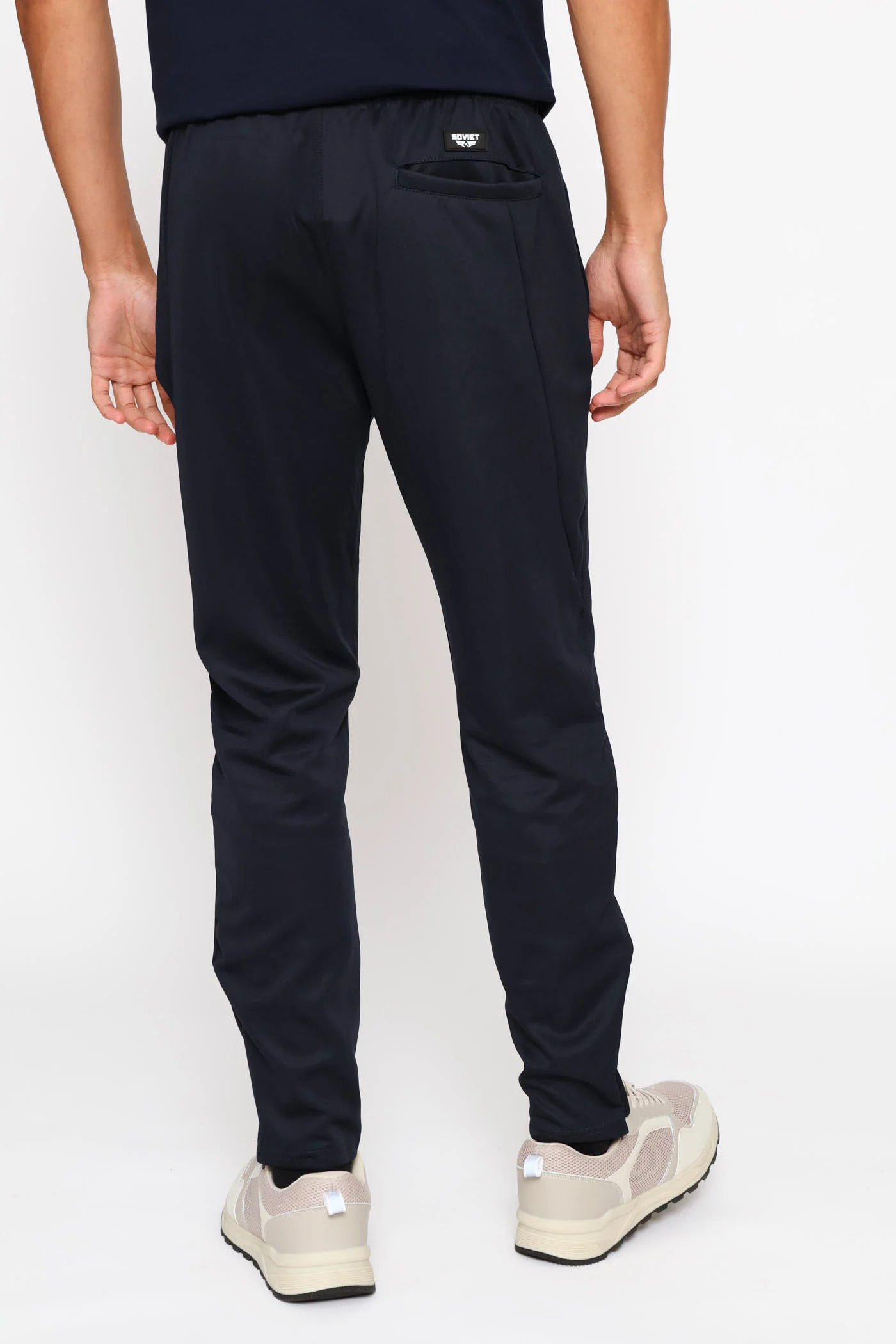 Aero Trackpant - Navy - Image 5