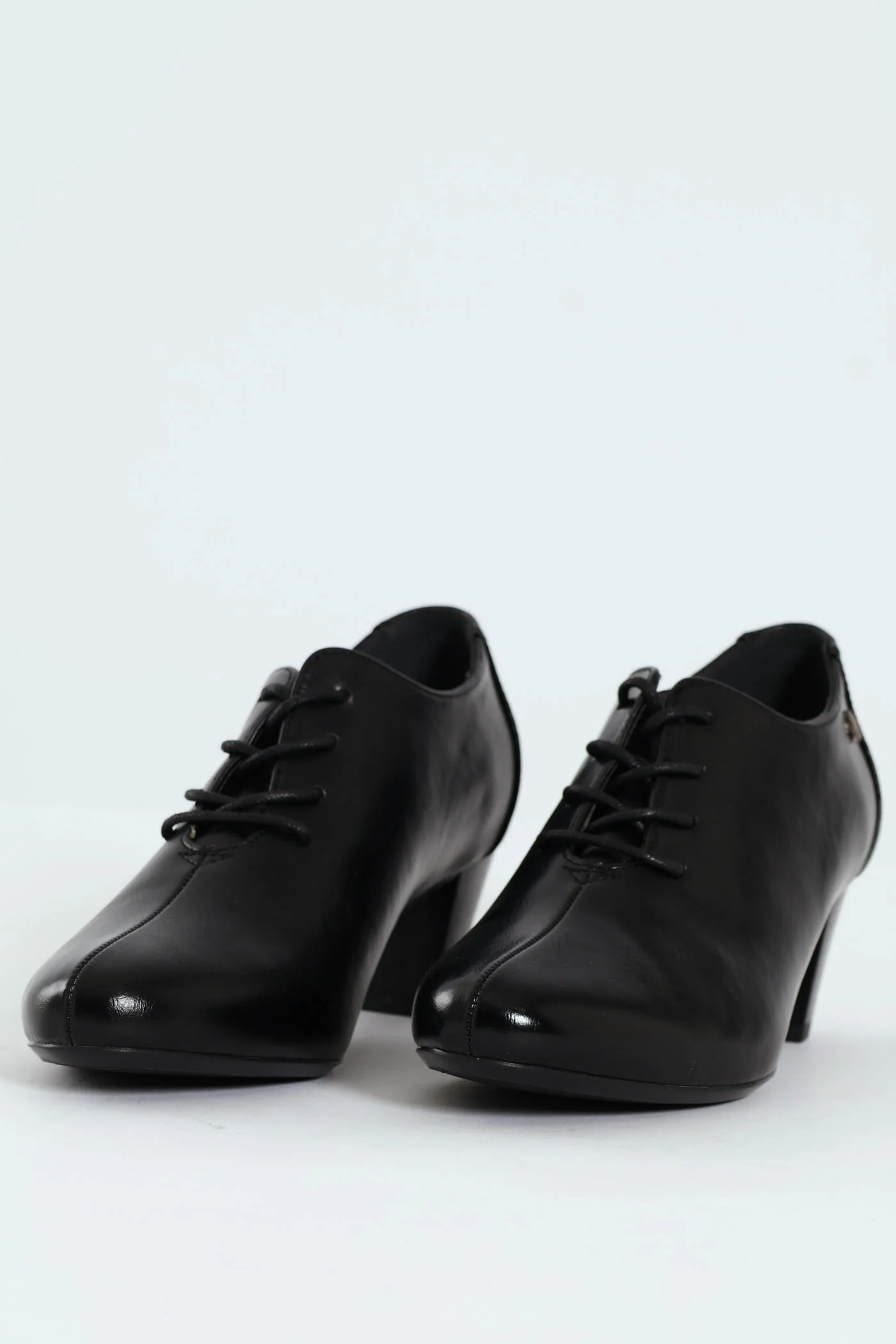 Amrita Pointed Toe Lace Up Block Kitten Heel - Black - Image 3