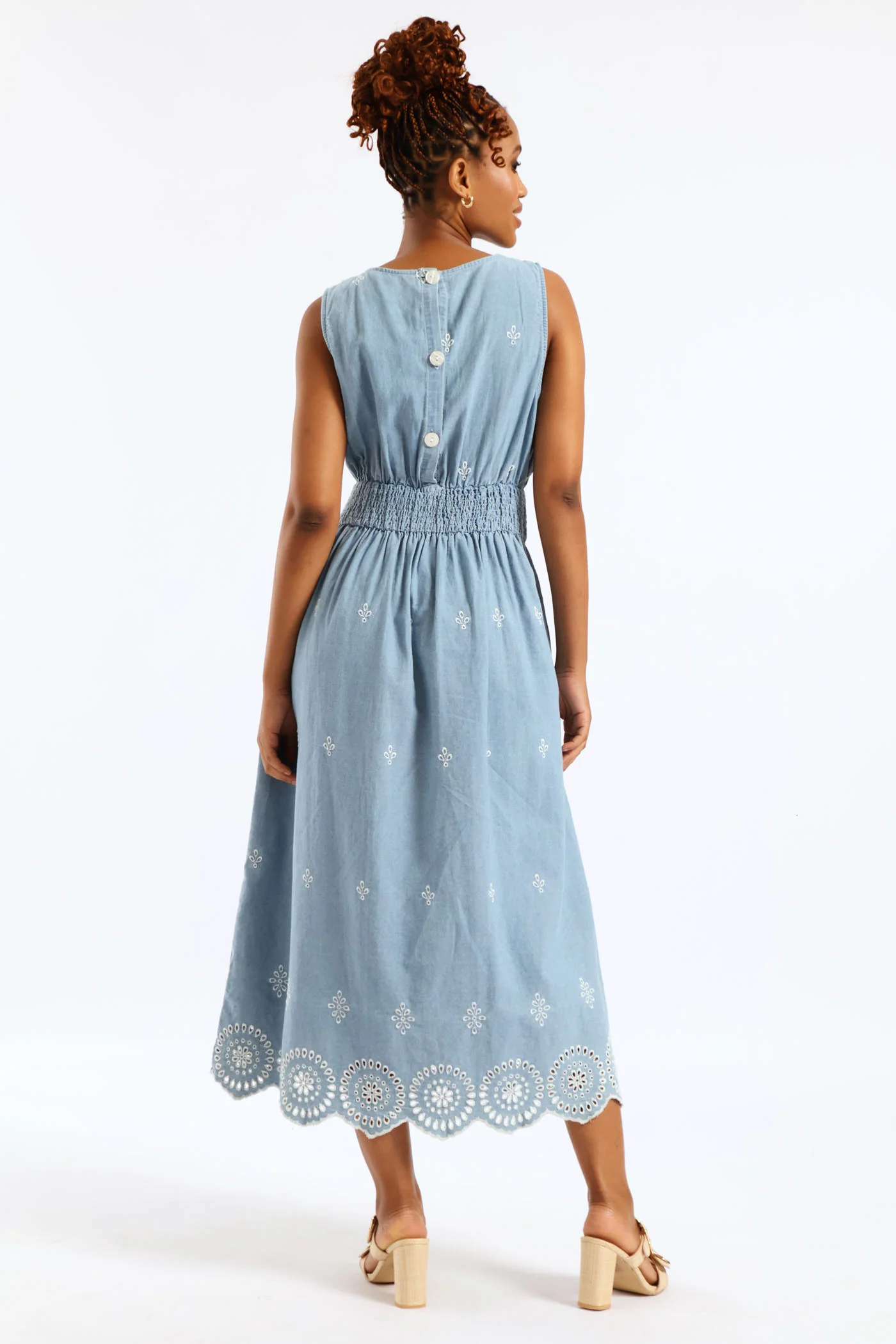 Anglaise Detail Shirred Waist Fit & Flare Midi Dress - Light Wash - Image 2