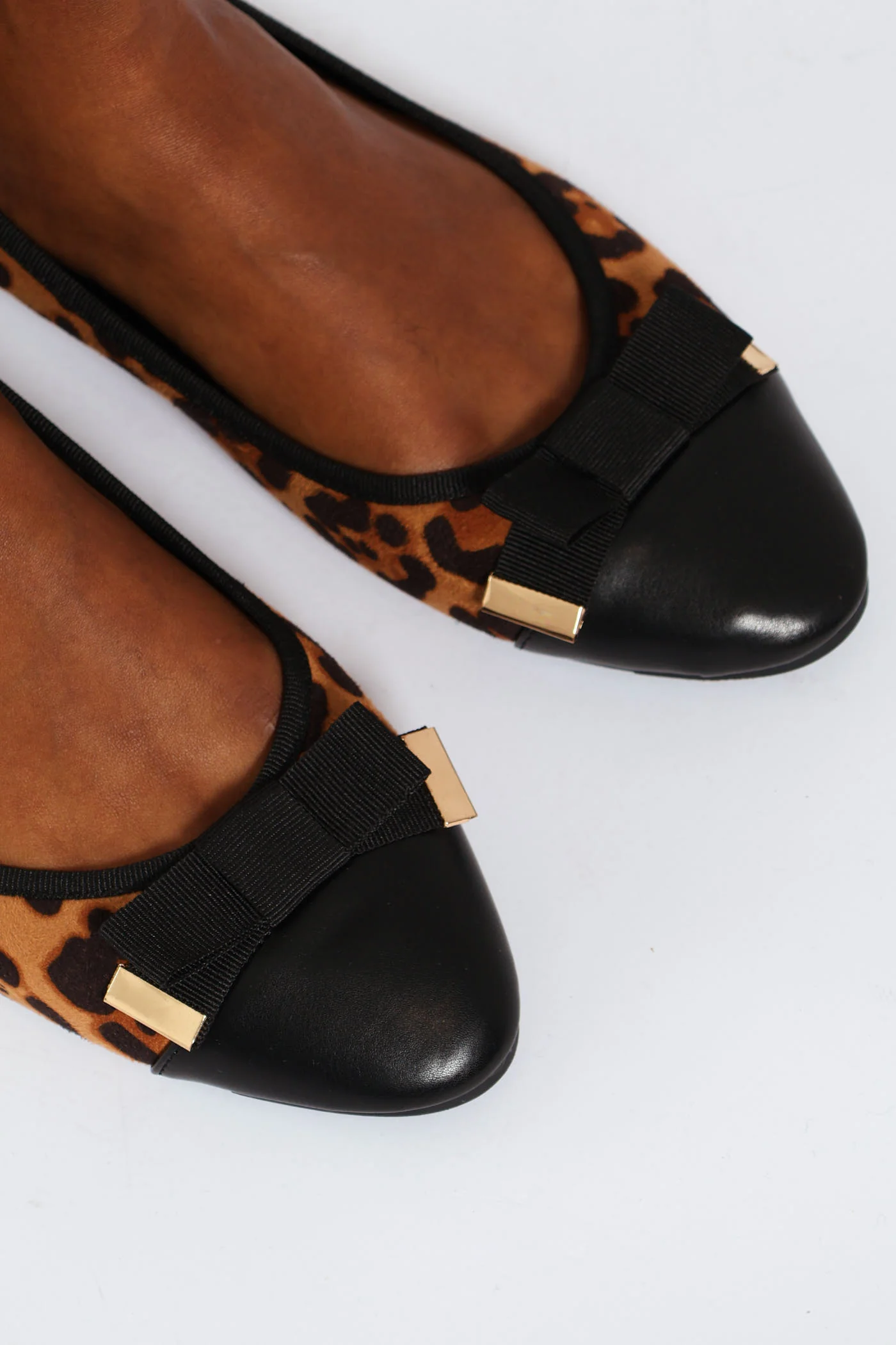 Animal Print Bow Pump - Image 2