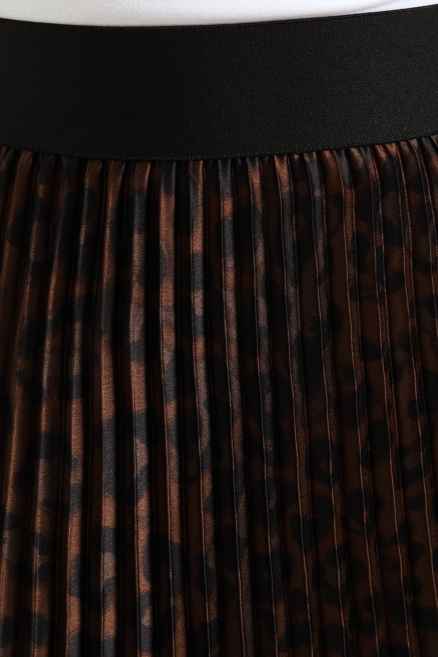 Animal Print Satin Maxi Skirt - Animal - Image 5