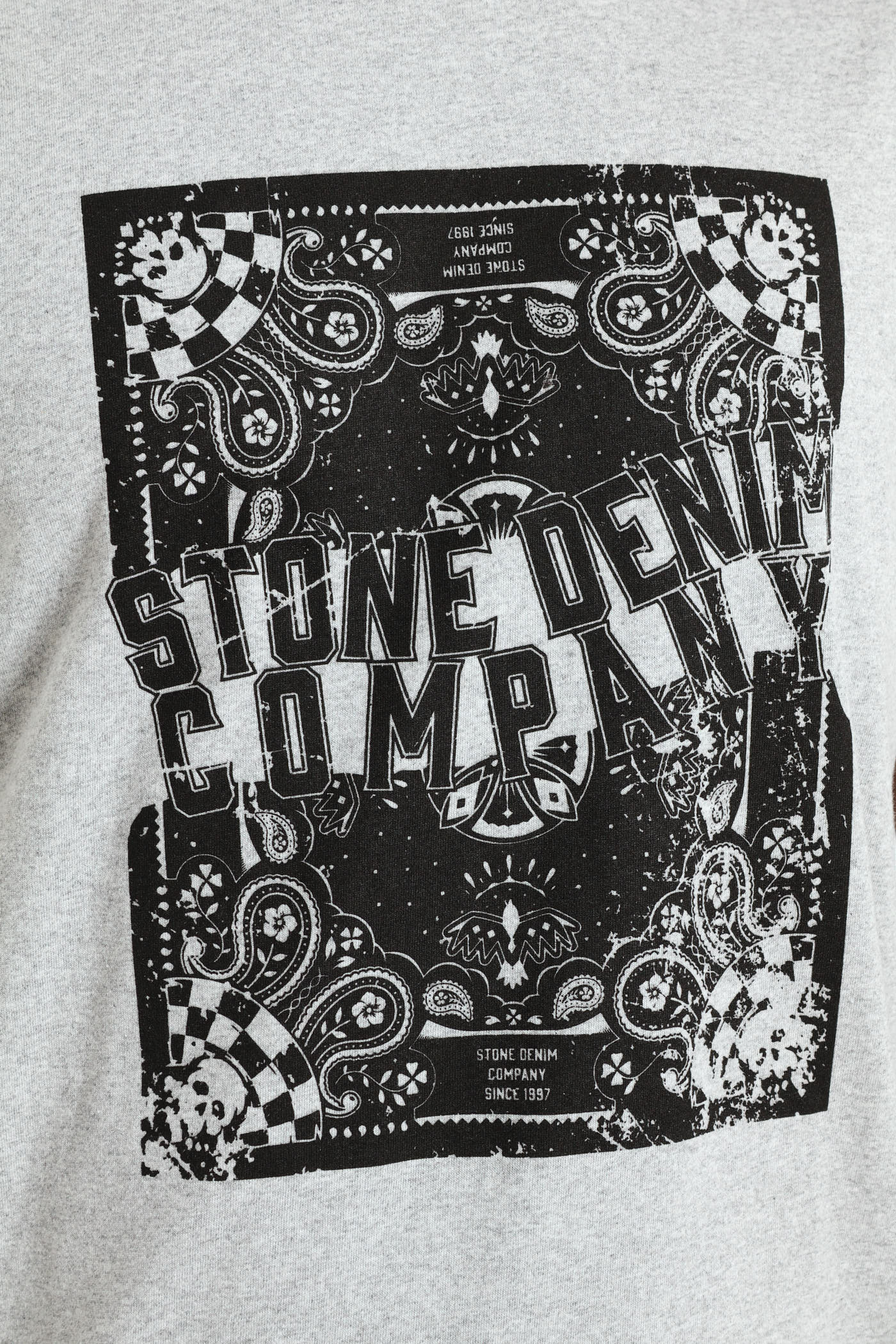 Antique Paisley Tee - Grey Melange - Image 2
