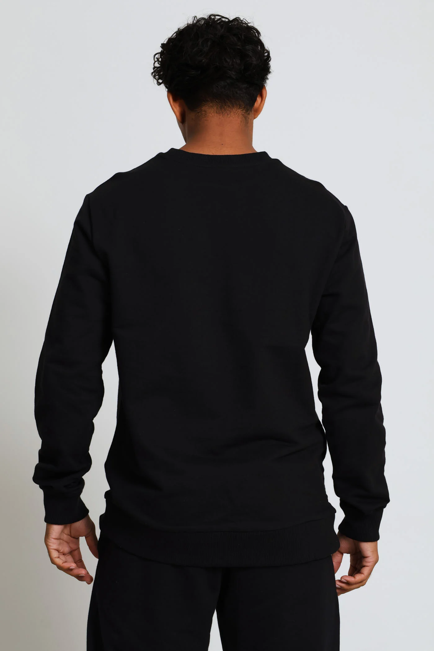 Arch Crew Top - Black - Image 4