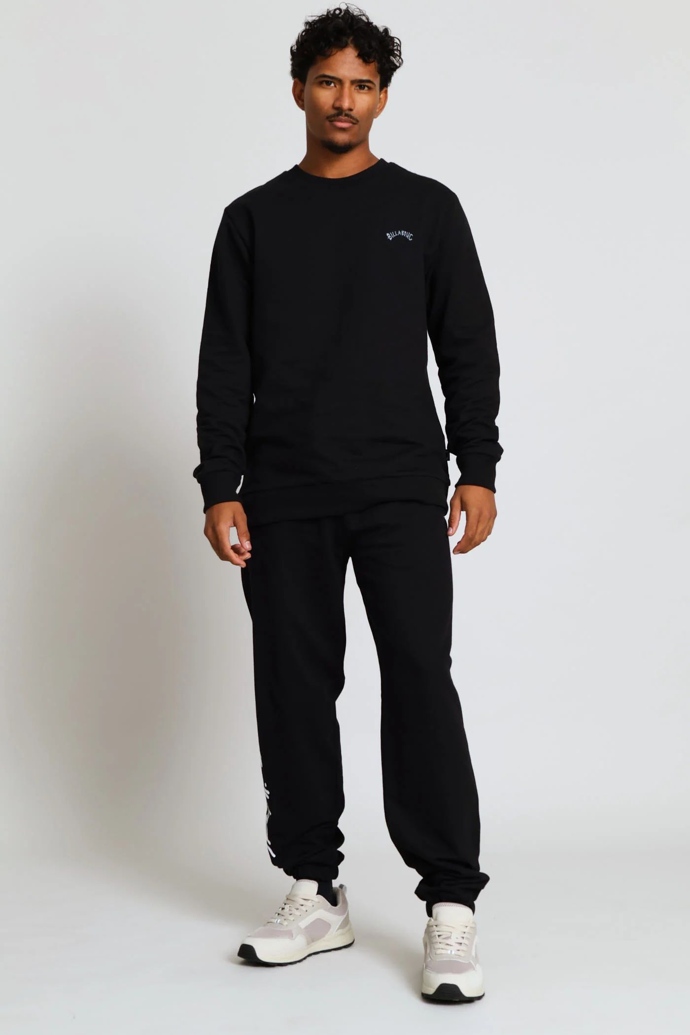 Arch Crew Top - Black - Image 6